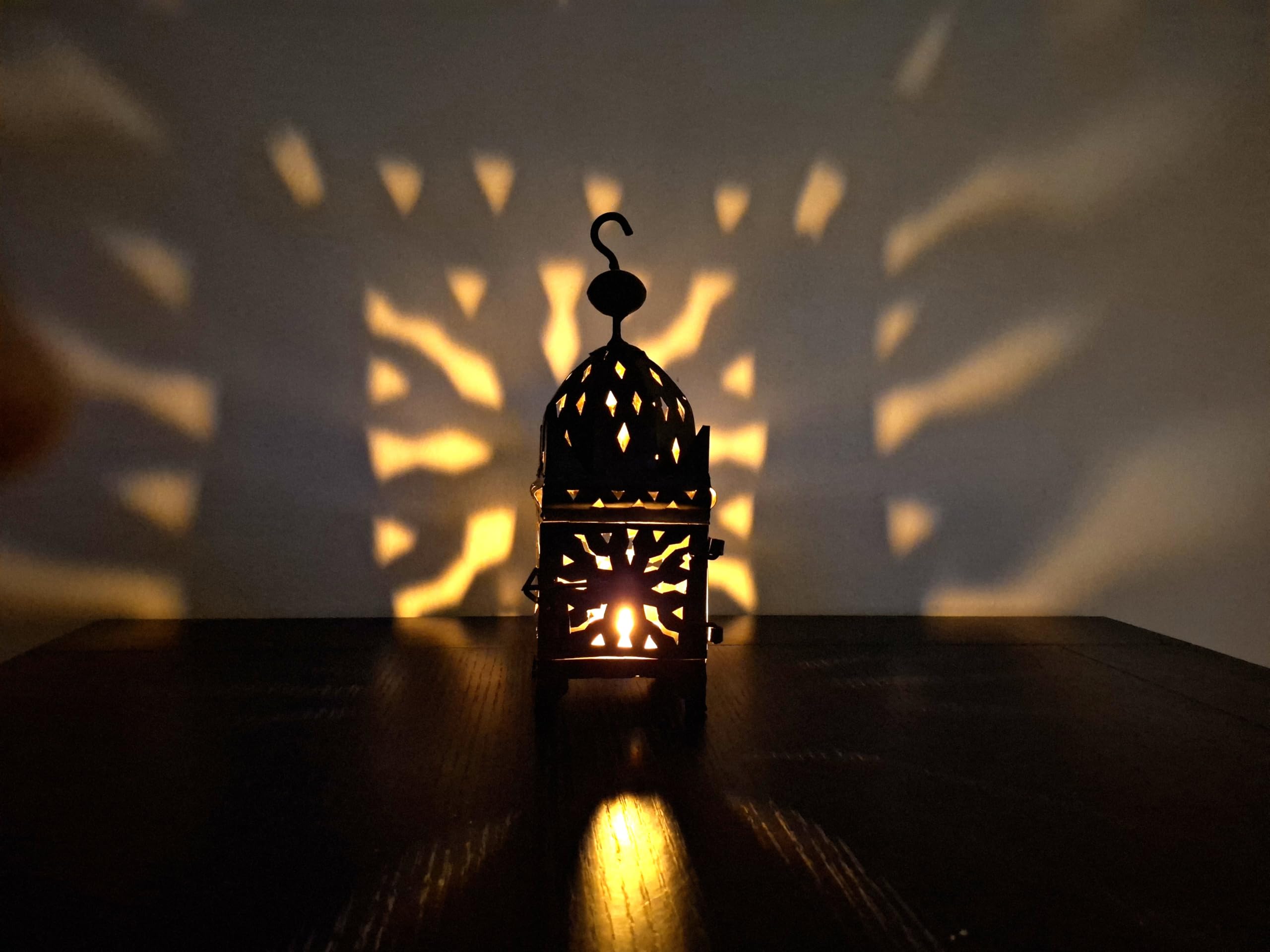 Farol Oriental de Hierro Forjado Hecho a Mano en Marruecos, Portavelas Árabe, 27 cm (Pack de 2 Unidades)