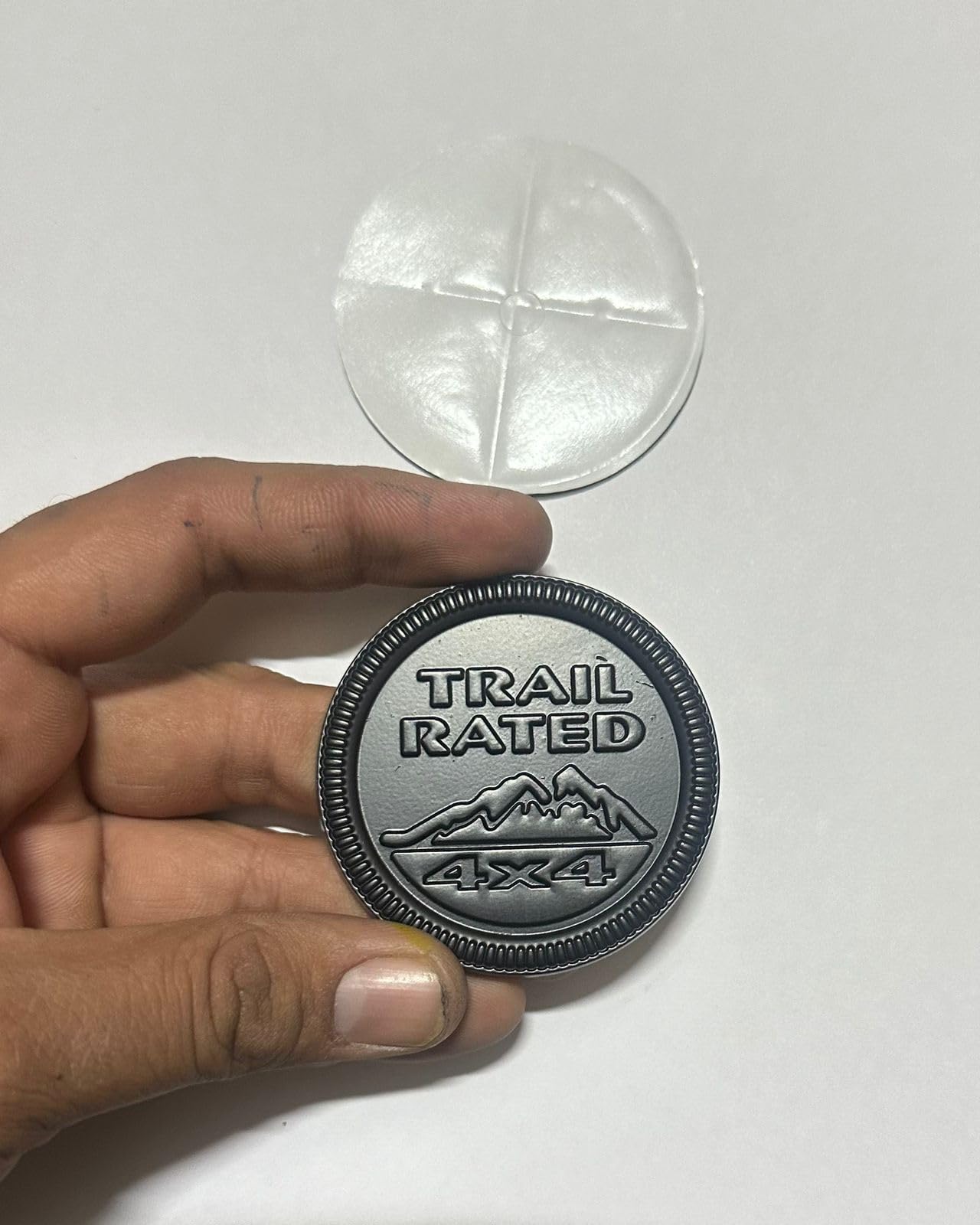 Black Trail Rated Badge Trail Rated 4x4 Logo 6 x 6 cm Car Bike Metal Trail Rated Badge Trail Rated 4x4 Logo Car Emblem 3D Badge Auto Racing Sport Sticker Decal