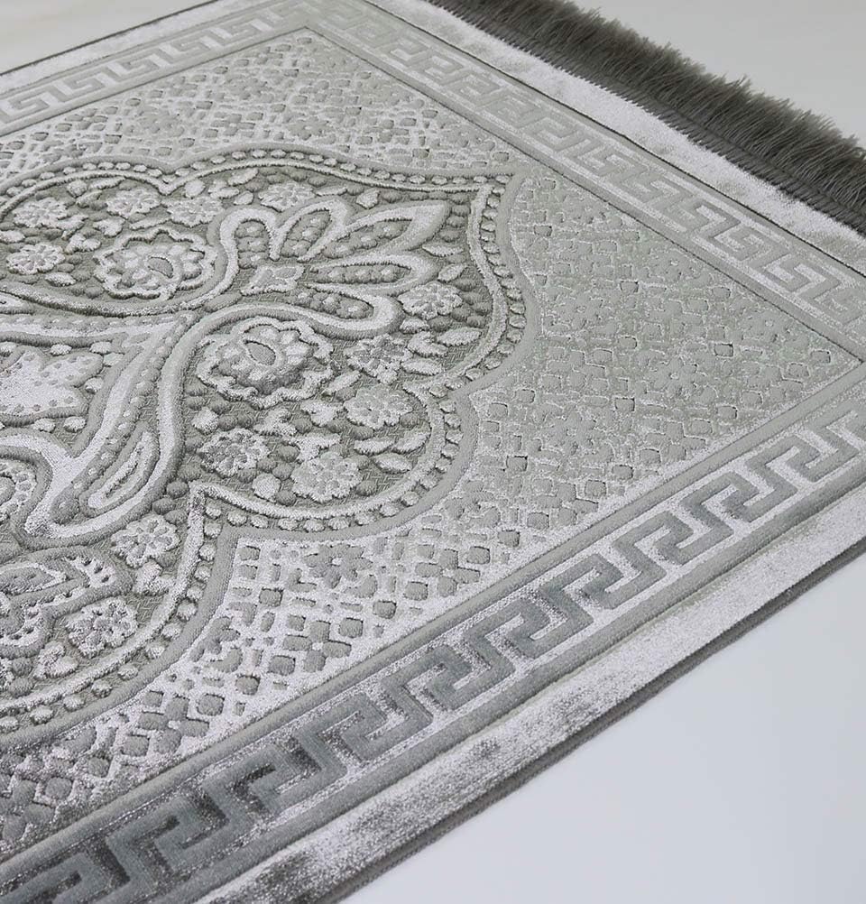 Modefa Luxury Velvet Prayer Rug with Prayer Beads | Soft Elegant Muslim Turkish Janamaz Sajada Carpet for Men and Women | Plain Solid Prayer Mat Ramadan Eid Gift - Paisley (Silver Grey)