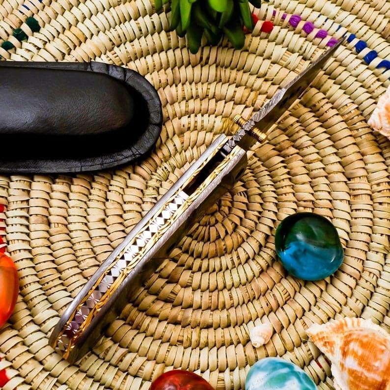 Custom Handmade Damascus Folding Pocket Knife, 512 Layers Damascus Steel, Groomsmen Knives, Christmas Gift, Birthday Gift for Him