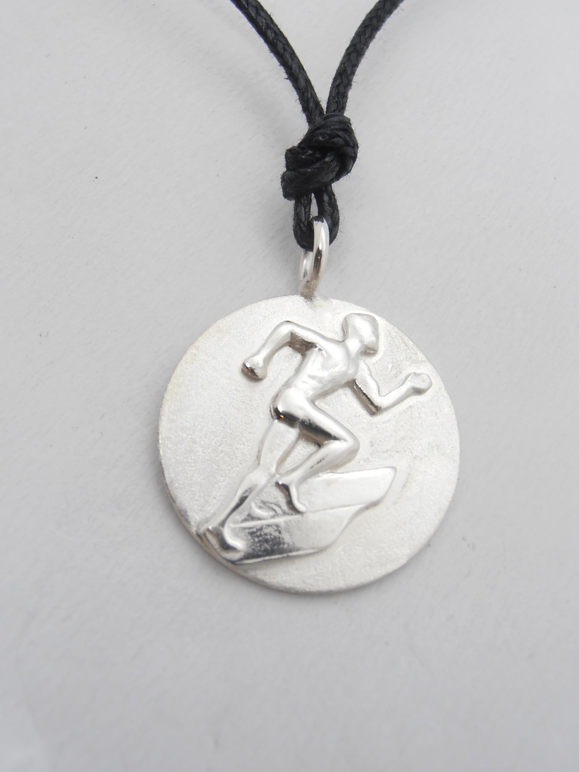 Corridore : Ciondolo in Argento 925 - Pendente con Girocollo - Podista - Atleta - Atletica - Corsa