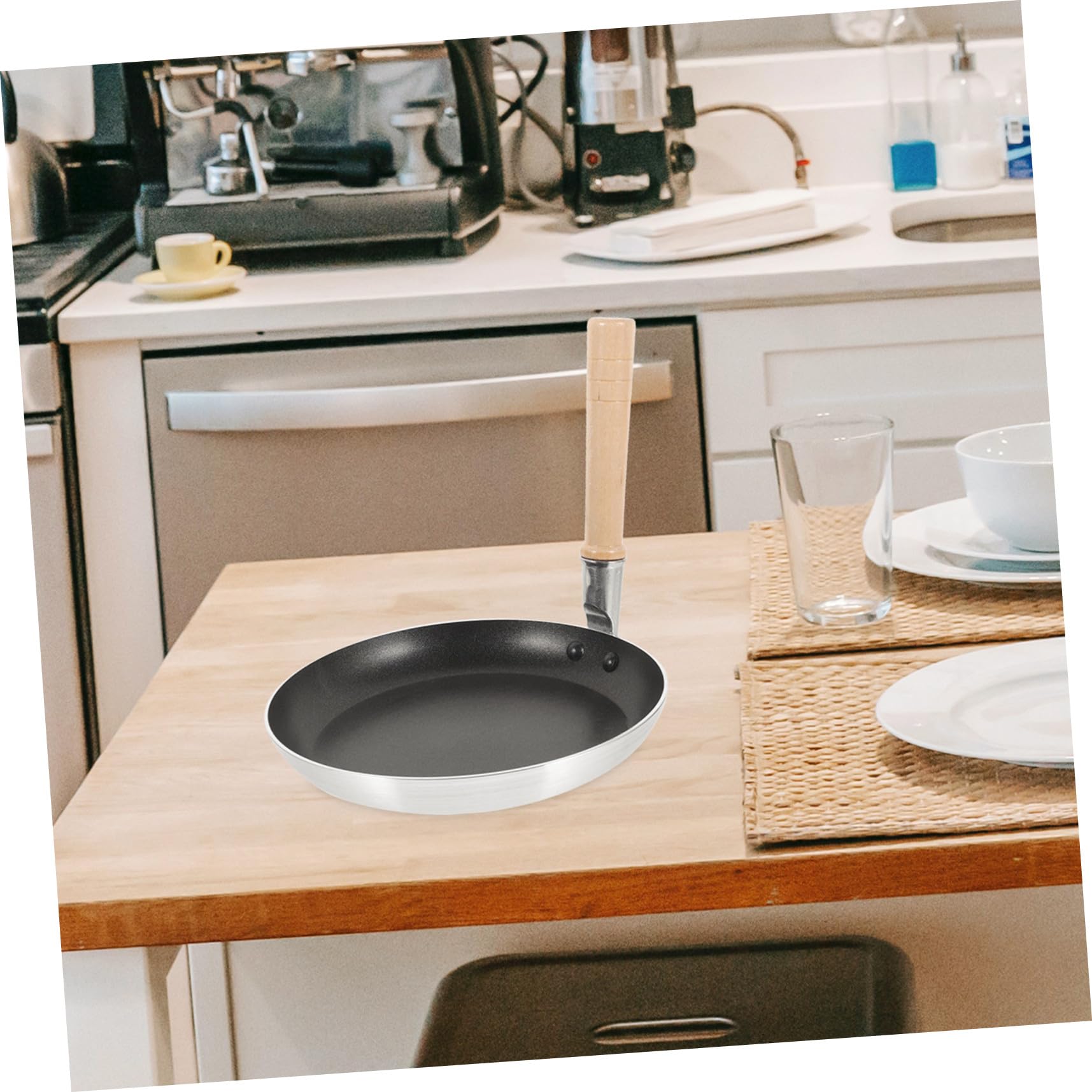 Padella per Uova e Frittate Manico Pratico in Legno, Fondo Antiaderente da 19 CM, Compatta e Resistente, per Uso Quotidiano in Cucina