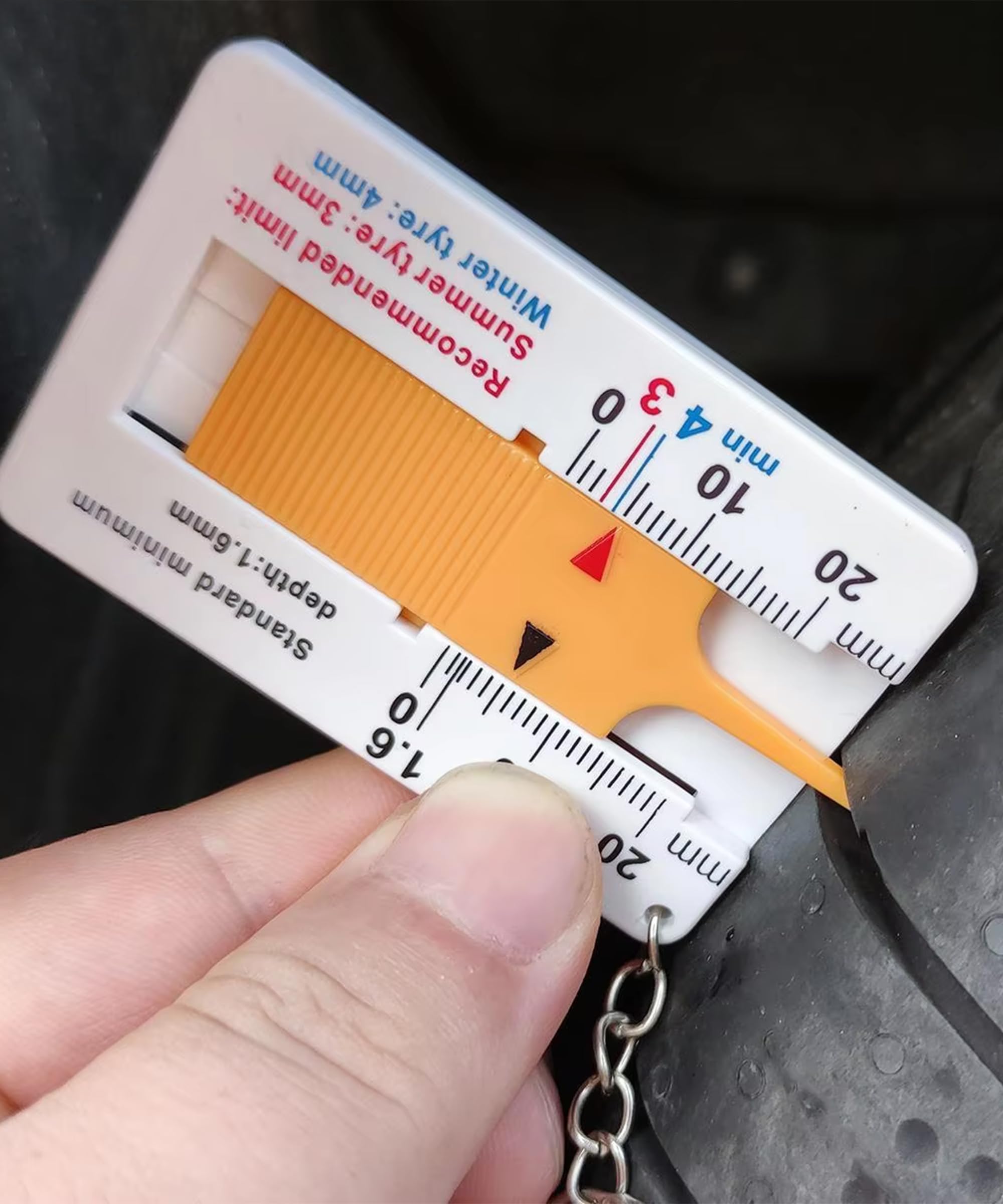 Flaconi Spessimetro per Pneumatici per Auto,0-20 mm Misuratore Battistrada Pneumatici,Misuratore di Profondità del Battistrada del Pneumatico,per la Misurazione Della Profondità del Battistrada