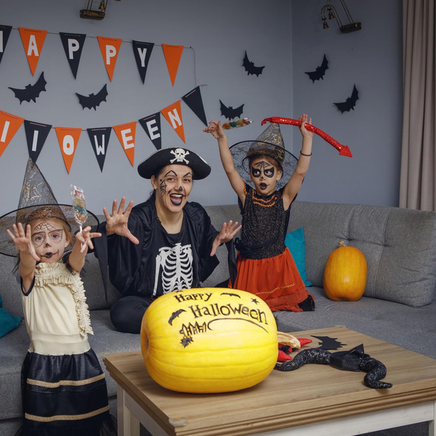YXHZVON Halloween Longue Cape et Chapeau