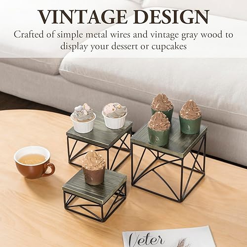 Miniatura 9 de MyGift Juego de 3 soportes modernos para exhibición de postres, parte superior rústica de madera encalada y base geométrica de alambre de metal de