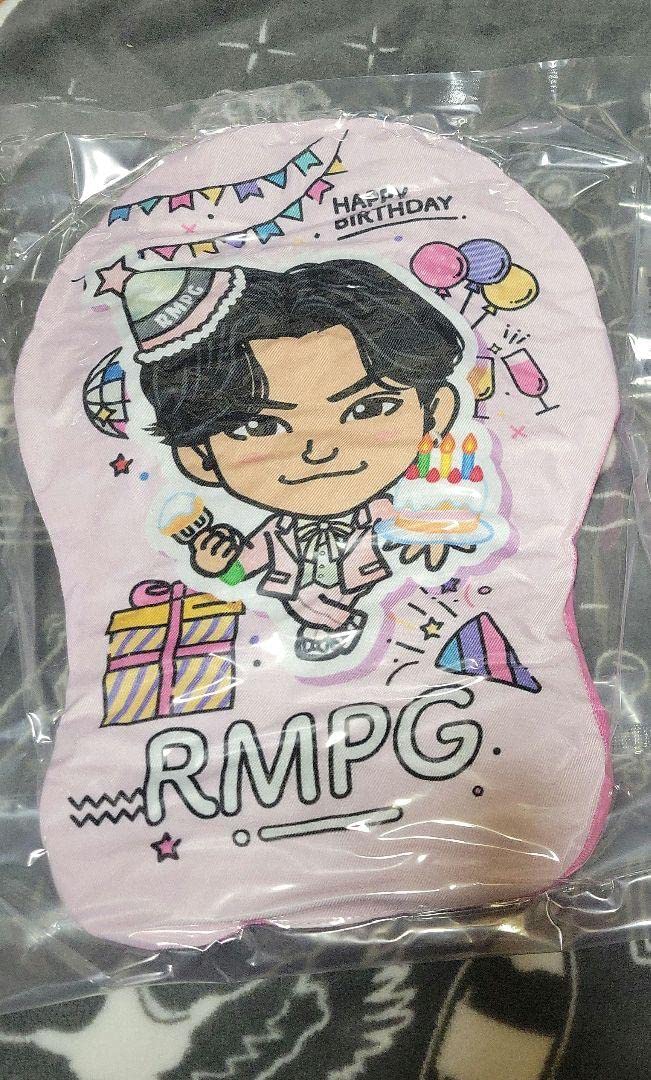 Amazon.co.jp: 川村壱馬 BD BIGクッション バースデー : おもちゃ Amazon.co.jp: 川村壱馬 BD BIGクッション バースデー : おもちゃ