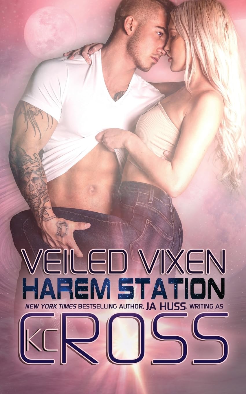Veiled Vixen: Sci-Fi Alien Romance: 6 (Harem Station)