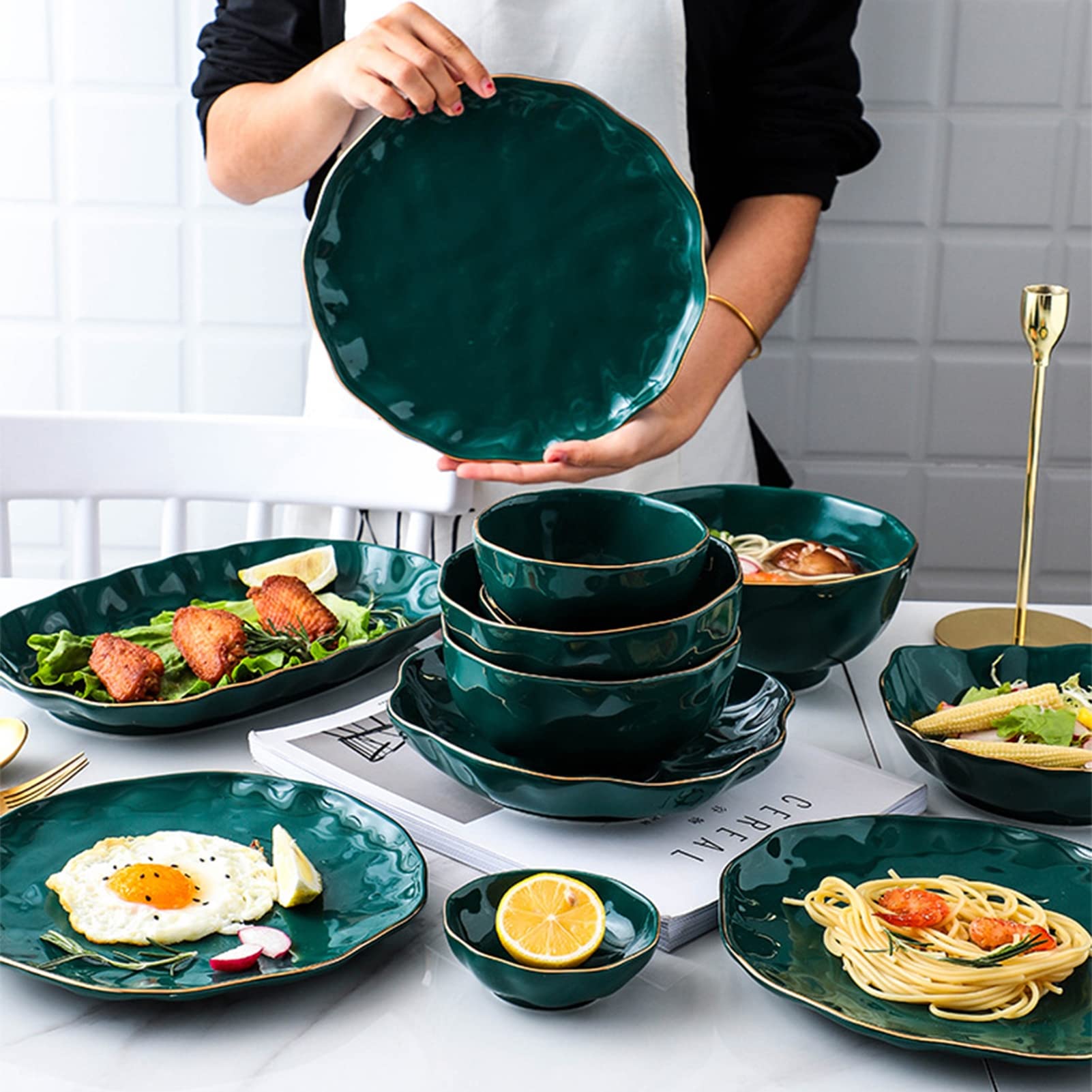 27-częściowy komplet zastawy stołowej z porcelany, zastawa stołowa dla 4 osób, zestaw naczyń z talerzami i miskami, nadaje się do kuchenki mikrofalowej i mycia w zmywarce