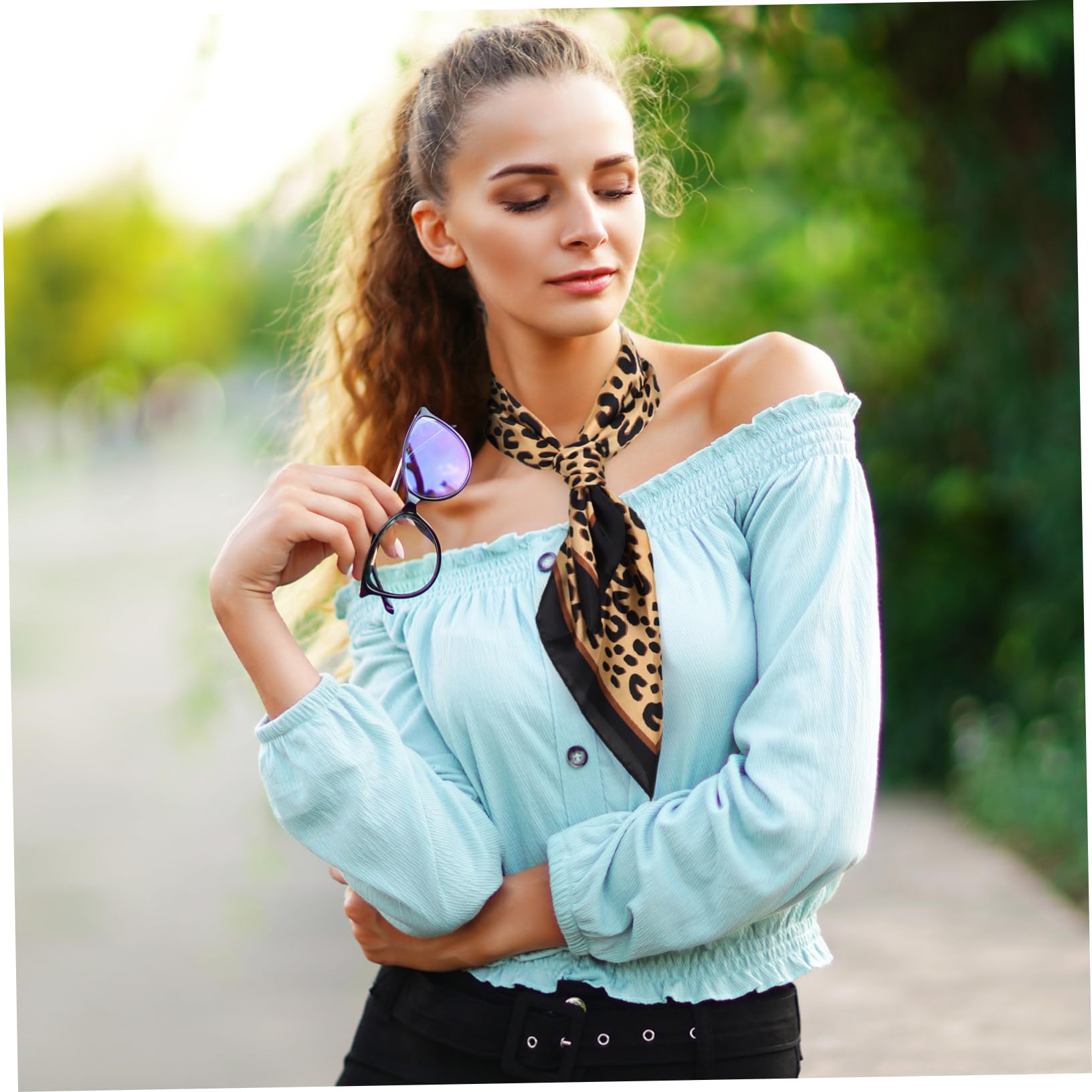 OUNONA 1 pieza Bufanda Cuadrada de Seda con Estampado de para Mujer Pañuelo Delgado Multifuncional Asortidos para Cabello Cuello y Accesorios de Moda