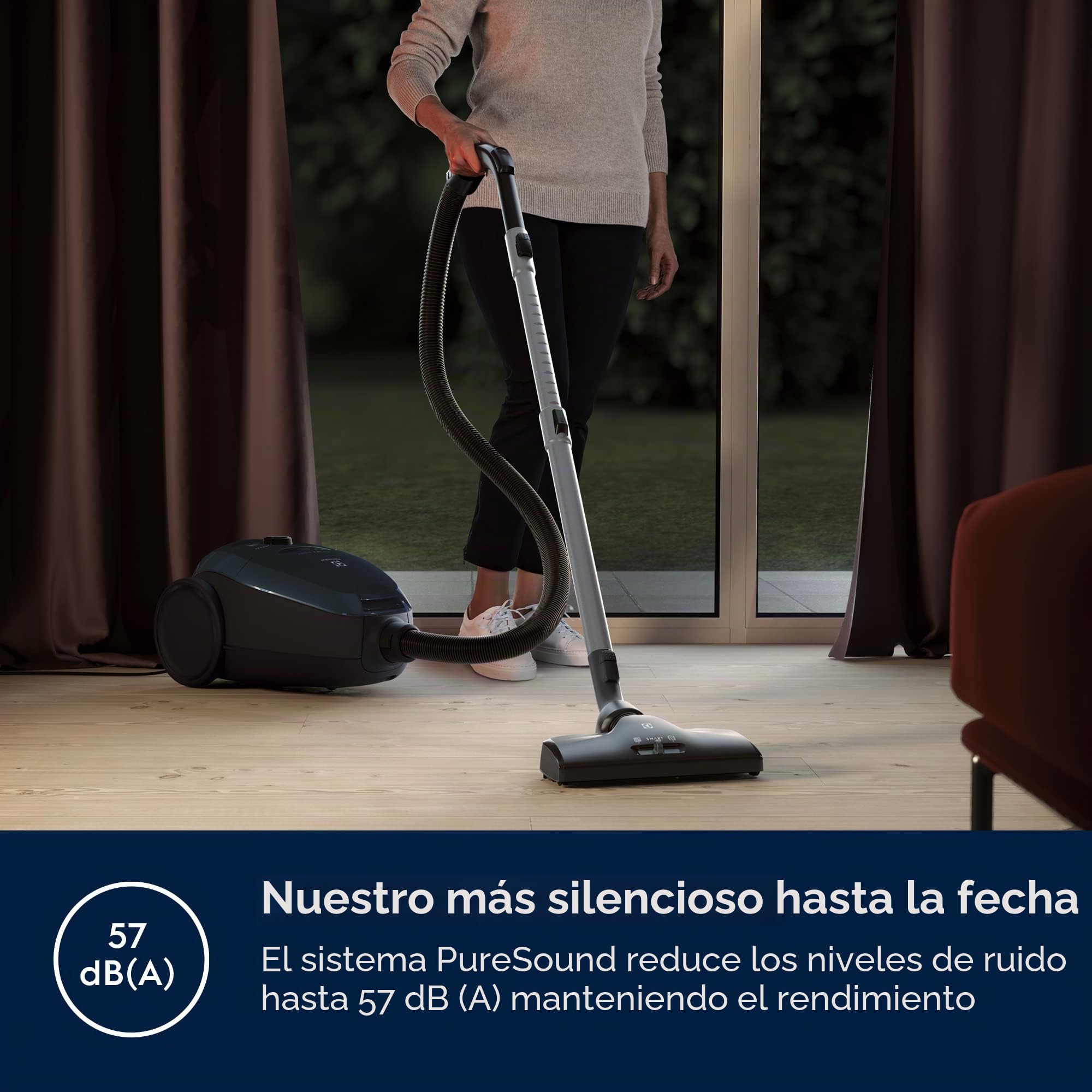 Electrolux PD82-4ST Aspirador con bolsa, potencia máx. 600 W, sistema de aspiración AeroPro, 2 cepillos, accesorio 3 en 1