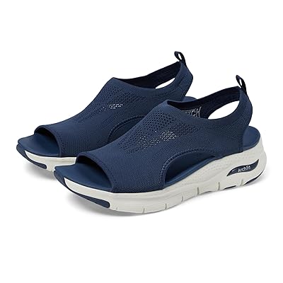 SKECHERS Arch Fit City Catch Women