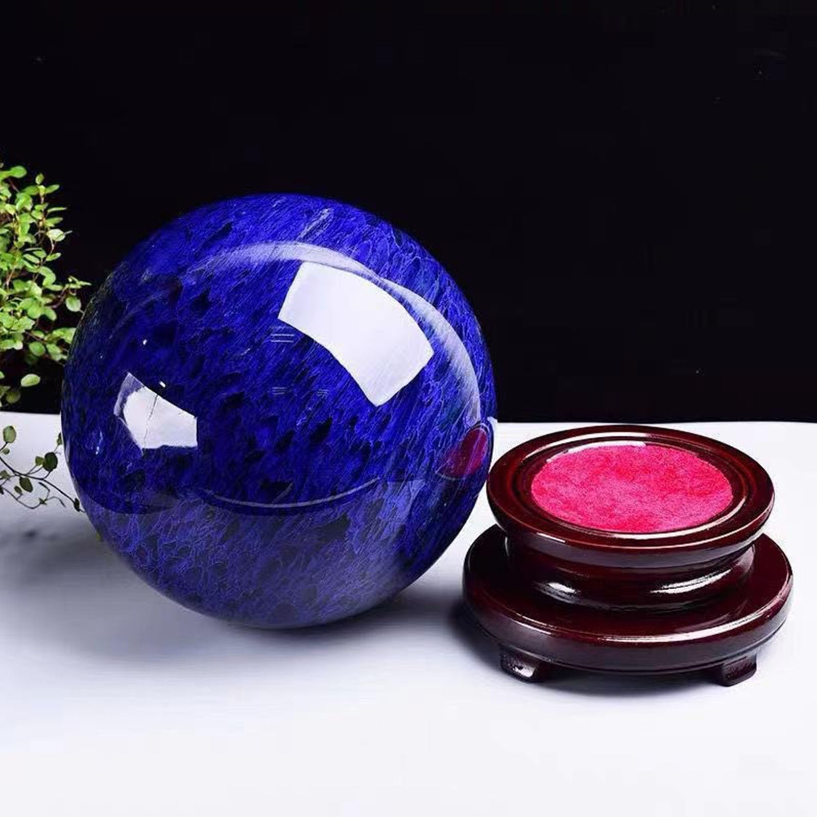 Große, schmelzende Blaue Kristallquarzkugel mit Ständer