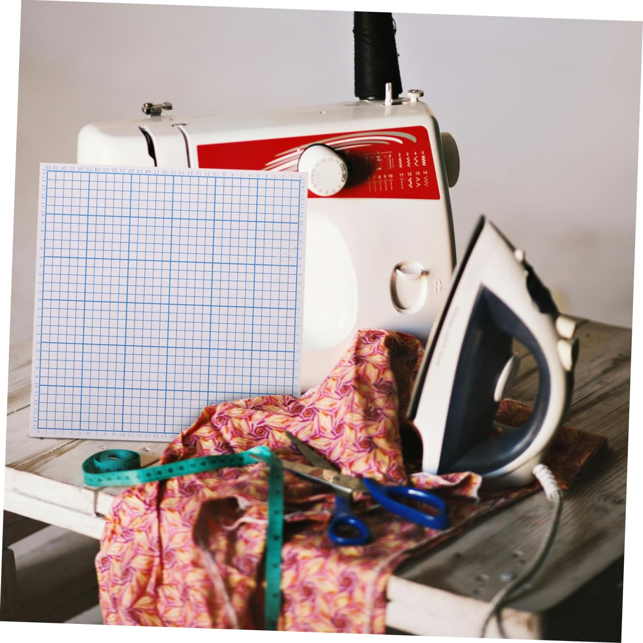 Angoily Tappetino per Taglierino Tessuto in Pvc ad Alta Durezza Griglia Chiara per Allineamento Preciso Antiscivolo Resistente all Usura per Sartoria e Cucito