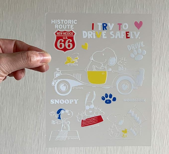 Amazon Co Jp Peanuts スヌーピー 転写ステッカー ほんのりプックリ ドライブセーフティタイプ ホワイト クリア 日本製 Sns 67 文房具 オフィス用品