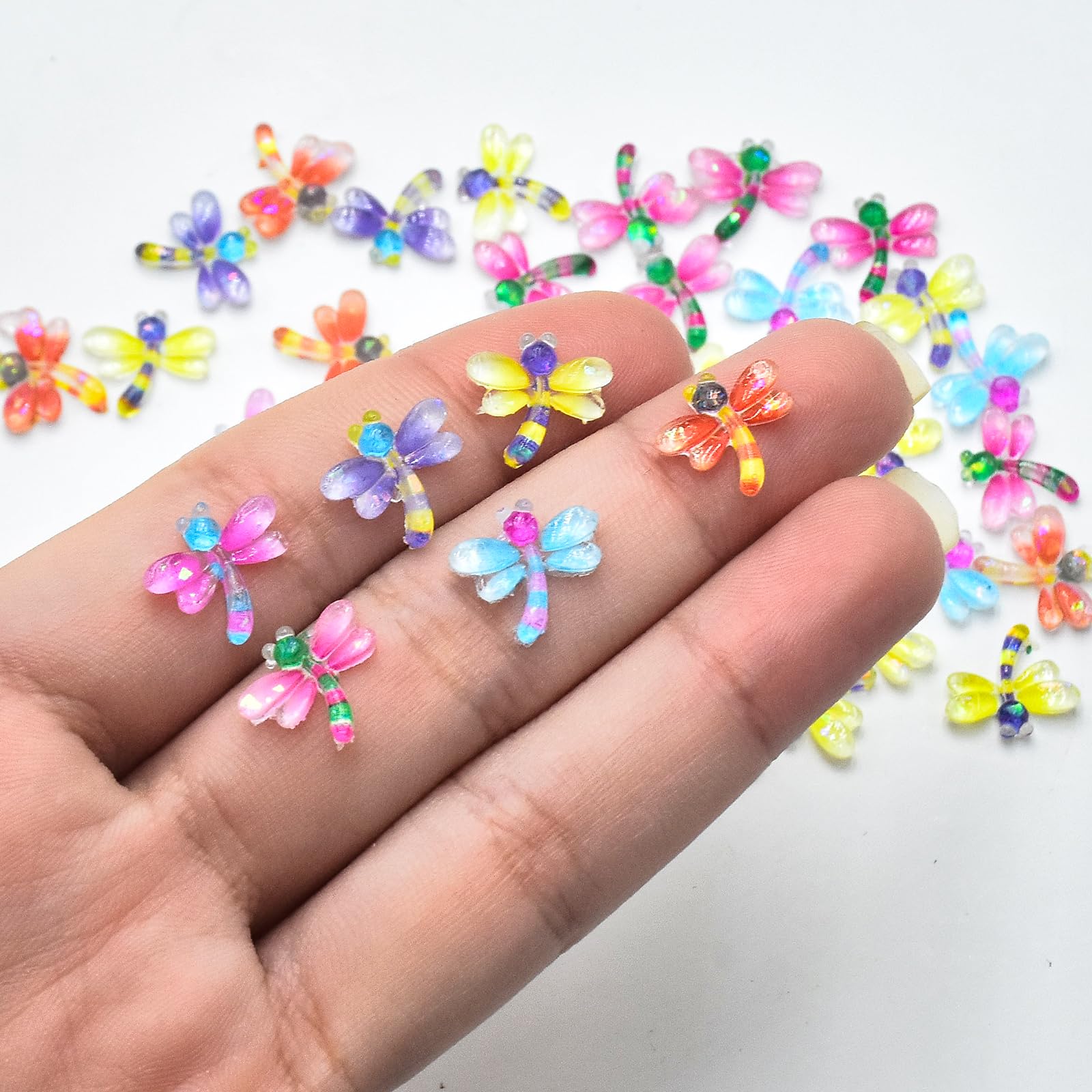 50PCS Mini Dragonfly for Crafts Dollhouse Miniature Resin Tiny Dragonflies for Fairy Garden Dollhouse Micro Landscaping Decoration