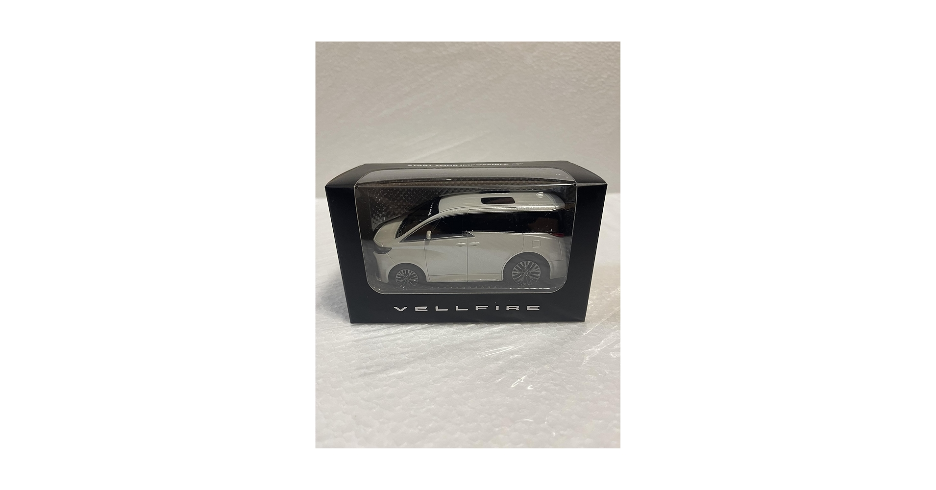 priusphvgr52美瑠＆レム ヴェルファイア ミニカー priusphvgr52美瑠＆レム ヴェルファイア ミニカー Amazon.co.jp