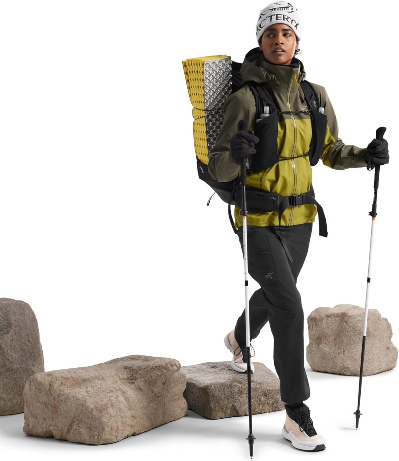 Arc'teryx Beta AR Women's Jacket | Waterproof, Windproof Gore-Tex Pro Shell Women's Winter Jacket with Hood for All Round Use - Image 5