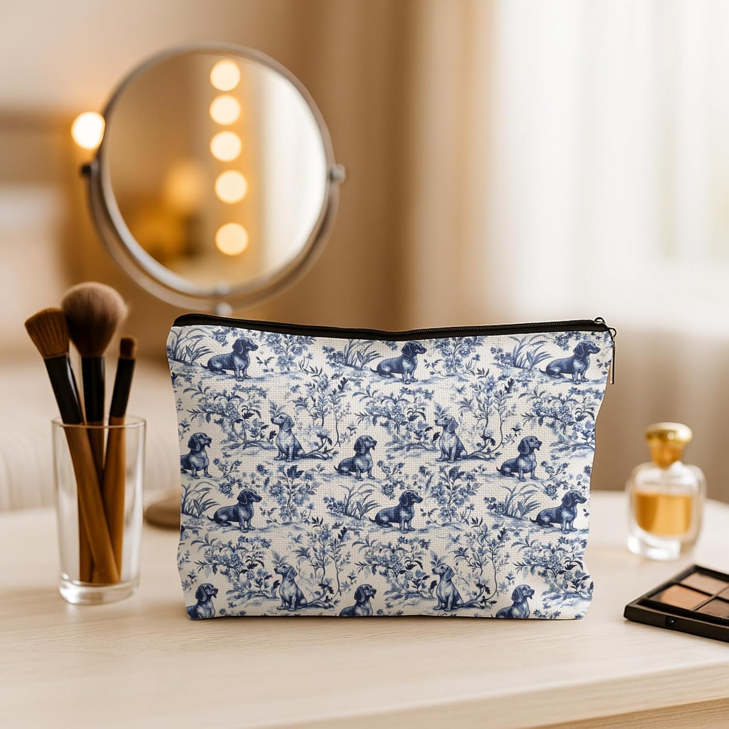 Blue and White Chinoiserie Dachshund Makeup Bag, Dachshund Lovers Gifts Cosmetic Bags for Women, Grandmillennial Sausage Wiener Dog Makeup Zipper Pouch - Image 3