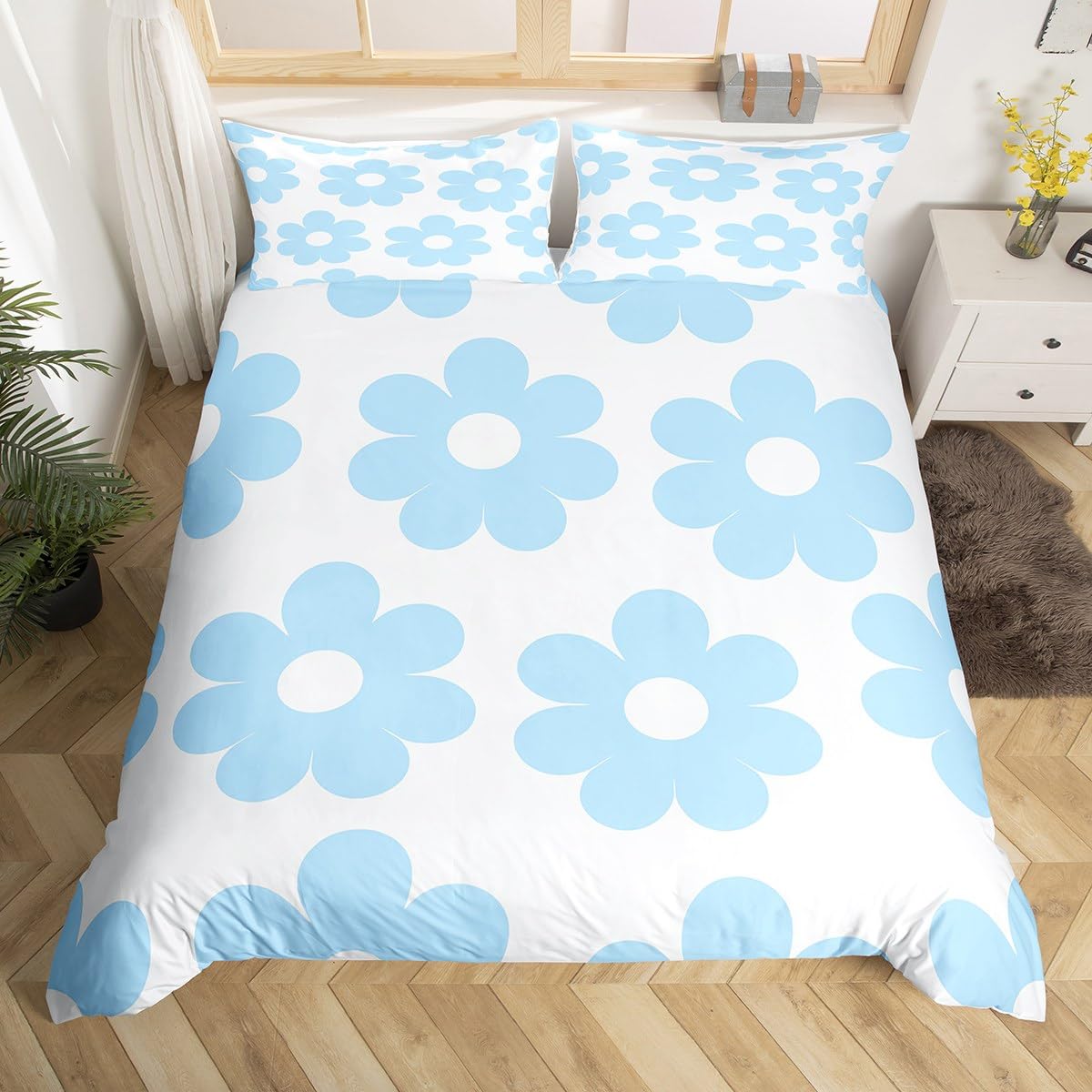 Daisy Flowers Duvet Cover King Size,Kawaii Blue Daisy Comforter Cover for Adults Kids Bedroom Decor,Groovy Flowers Cartoon Floral Decorative Bedding Set 2 Pillowcases,No Comforter