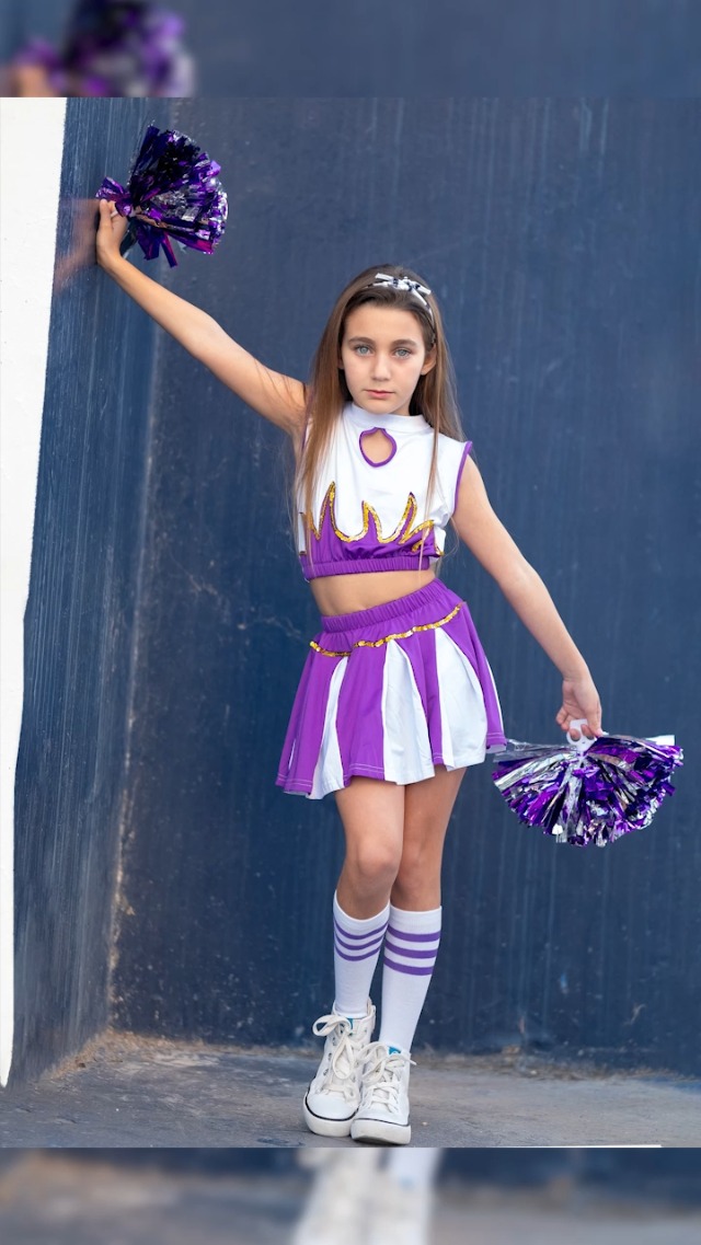 Costume Da Cheerleader Per Bambine JONRRYIN Con Gonne E Accessori | Completo Con Pompon, Calzini E Fiocco Per Capelli, Per Feste E Scuola