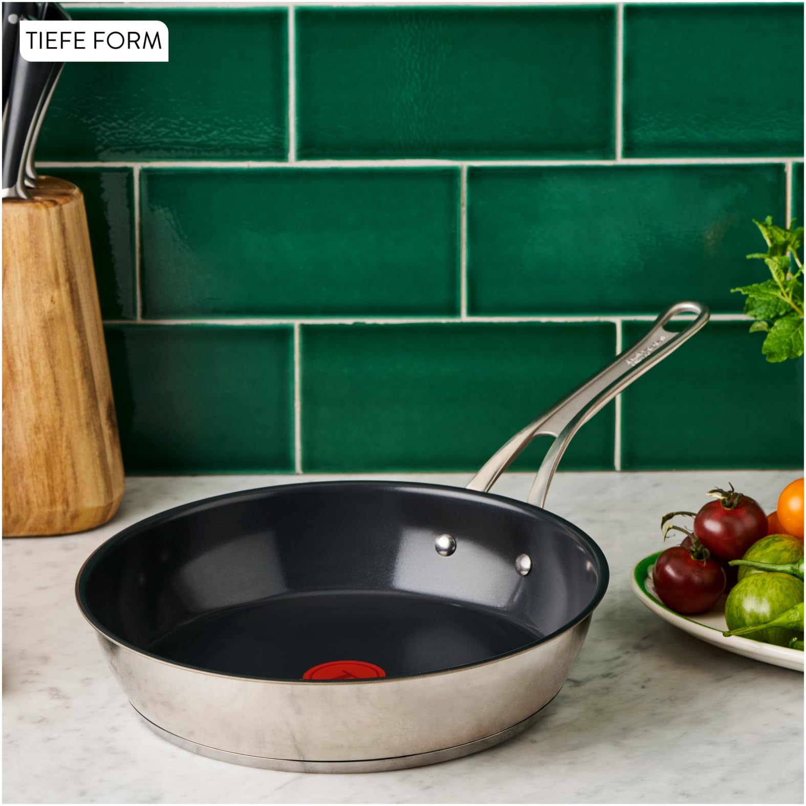 Tefal Jamie Oliver Classic Cook Bratpfanne 28 cm, inkl. Pfannenschoner, antihaftbeschichtete Keramikoberfläche, Thermo-Signal, für alle Herdarten, Edelstahl, H8819155