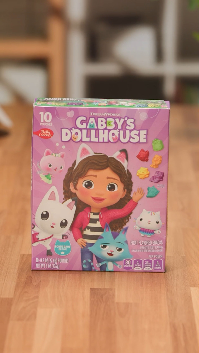 Amazon.com: Gabby's Dollhouse Fruit Flavored Snacks, Treat Pouches