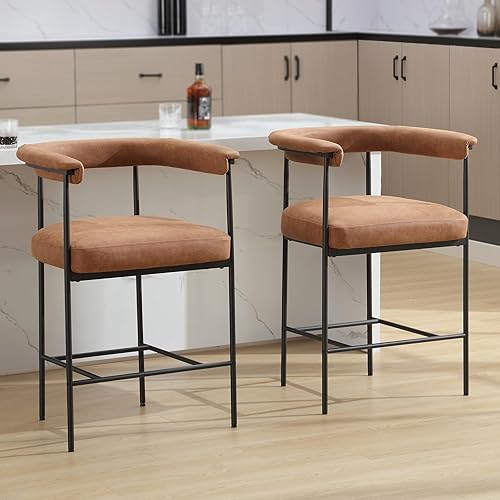 Miniatura 9 de DUOMAY Juego de 2 taburetes de bar modernos de barril de 26 pulgadas de altura de mostrador con brazos, taburetes de bar tapizados de piel