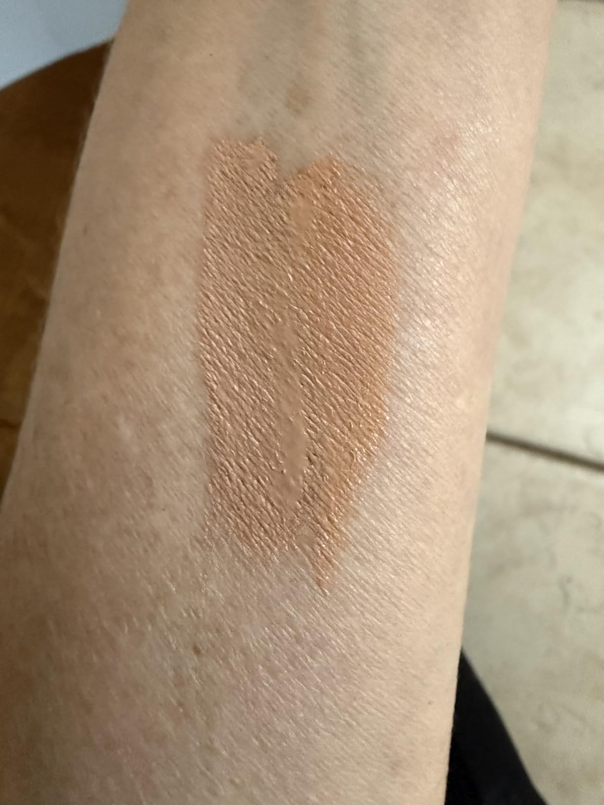 AmazingCosmetics Amazing Concealer, Full Coverage with Pin Dot Amounts, Long Wear Concealer Makeup for Undereye Dark Circles, Blemishes and Spots, Color Correcting, Skin- Like Finish