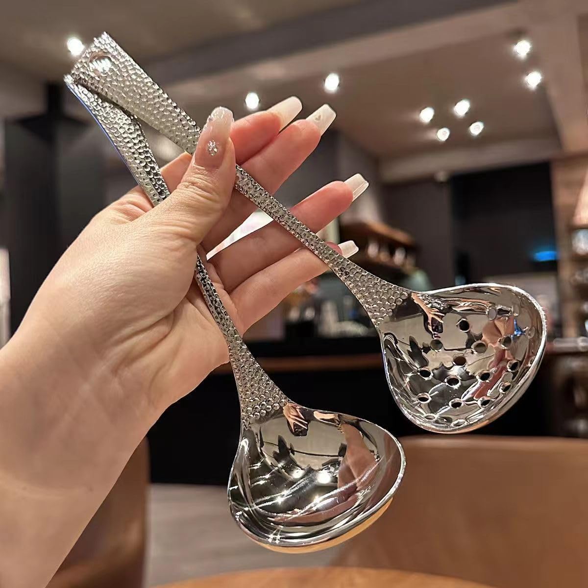 Lagnlnaoy 2pcs Stainless Steel Soup Spoon Deepen Large Capacity Spoon Silver Mirror Polished Flatware Soup Rice Home Kitchen Tableware