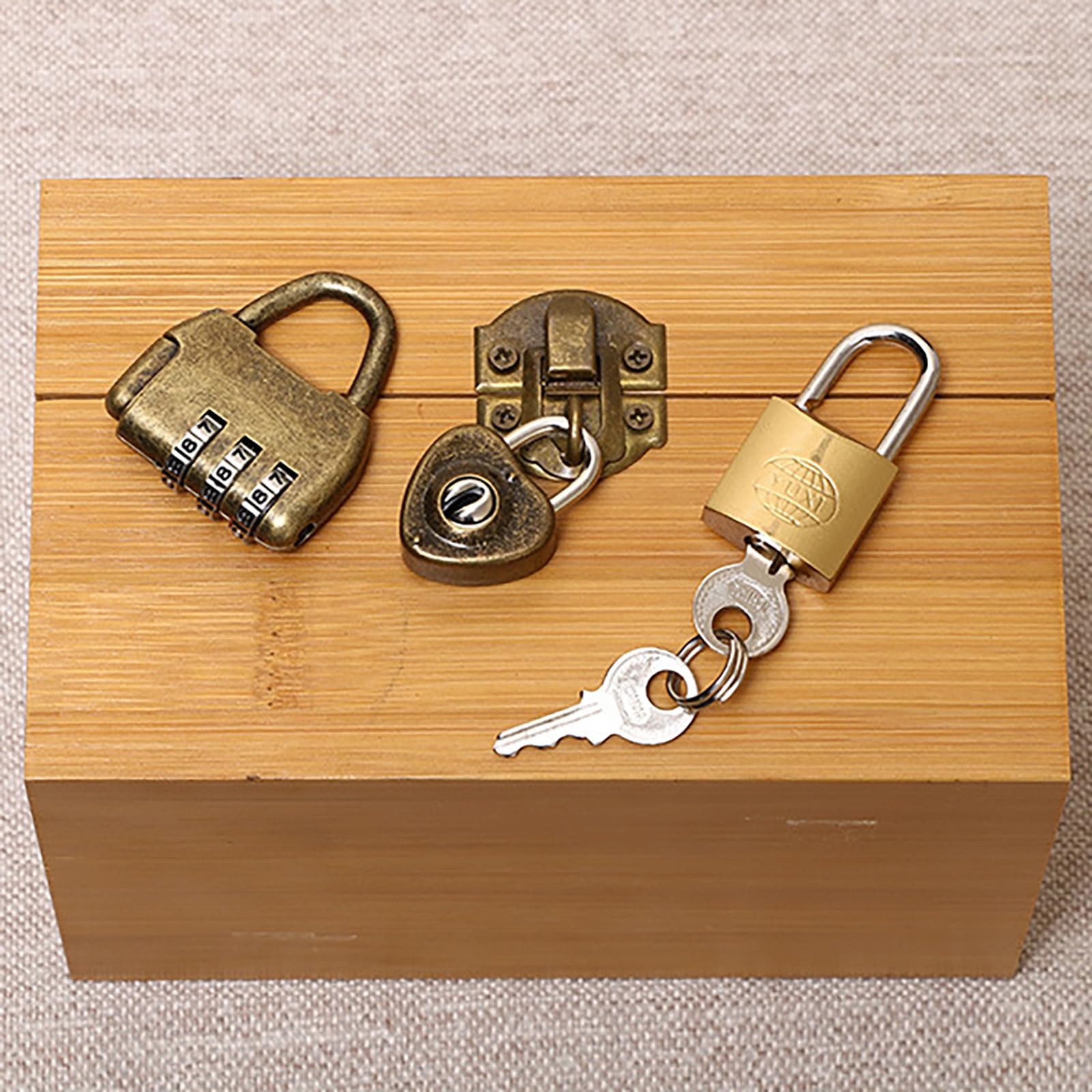 Amazon | 貯金箱 お札 お札ちょきん箱 セキュリティーボックス