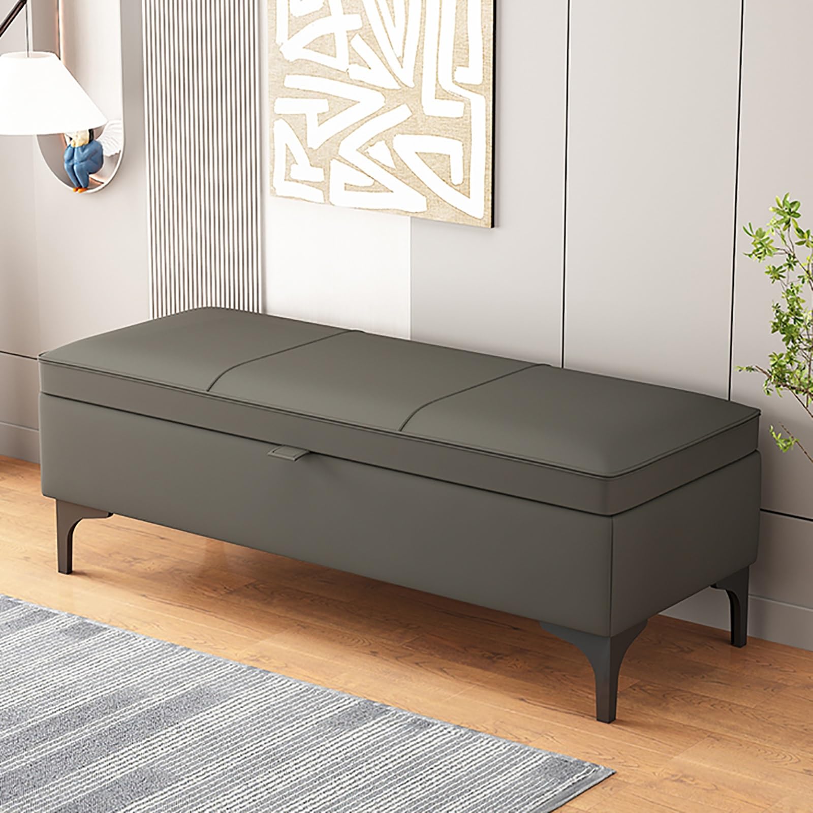 Grand espace de rangement pour ce pouf de bout de lit et banc en bois élégant
