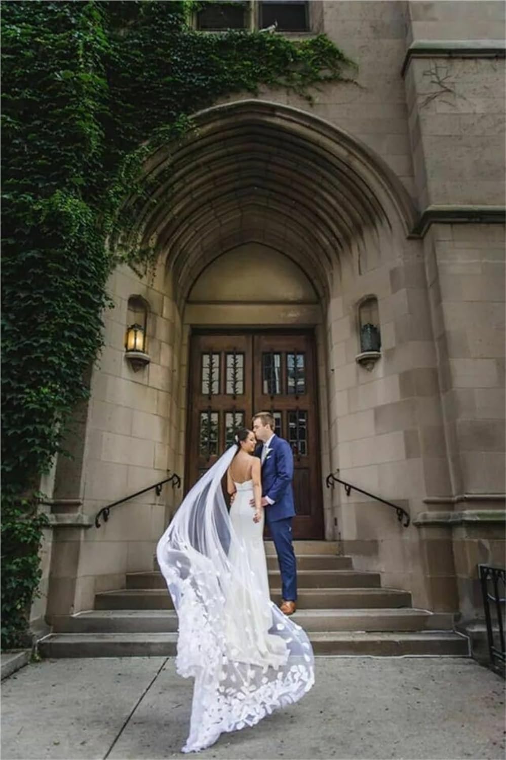 Elegant Cathedral Bridal Veil with Floral Appliqués - 1-Layer Long Tulle Wedding Veil with Comb Girls