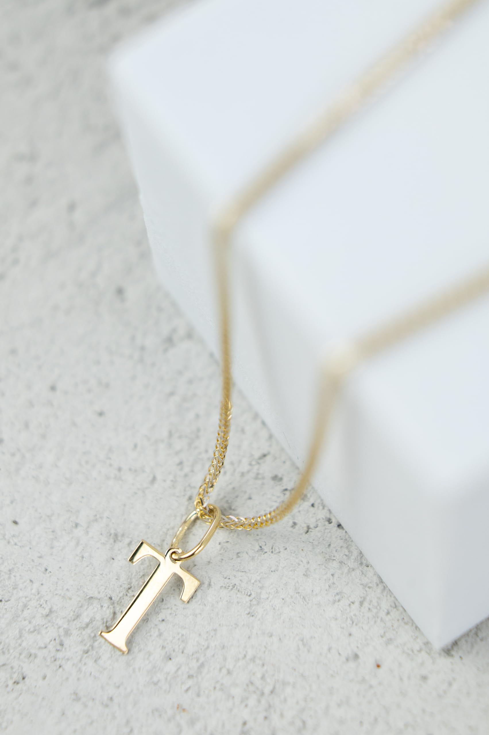 Rodium – Buchstabenanhänger T aus 585er Gelbgold – 14-Karat-Initialen-Anhänger für Halskette oder Armband – Geschenk für Frauen – hergestellt in Italien