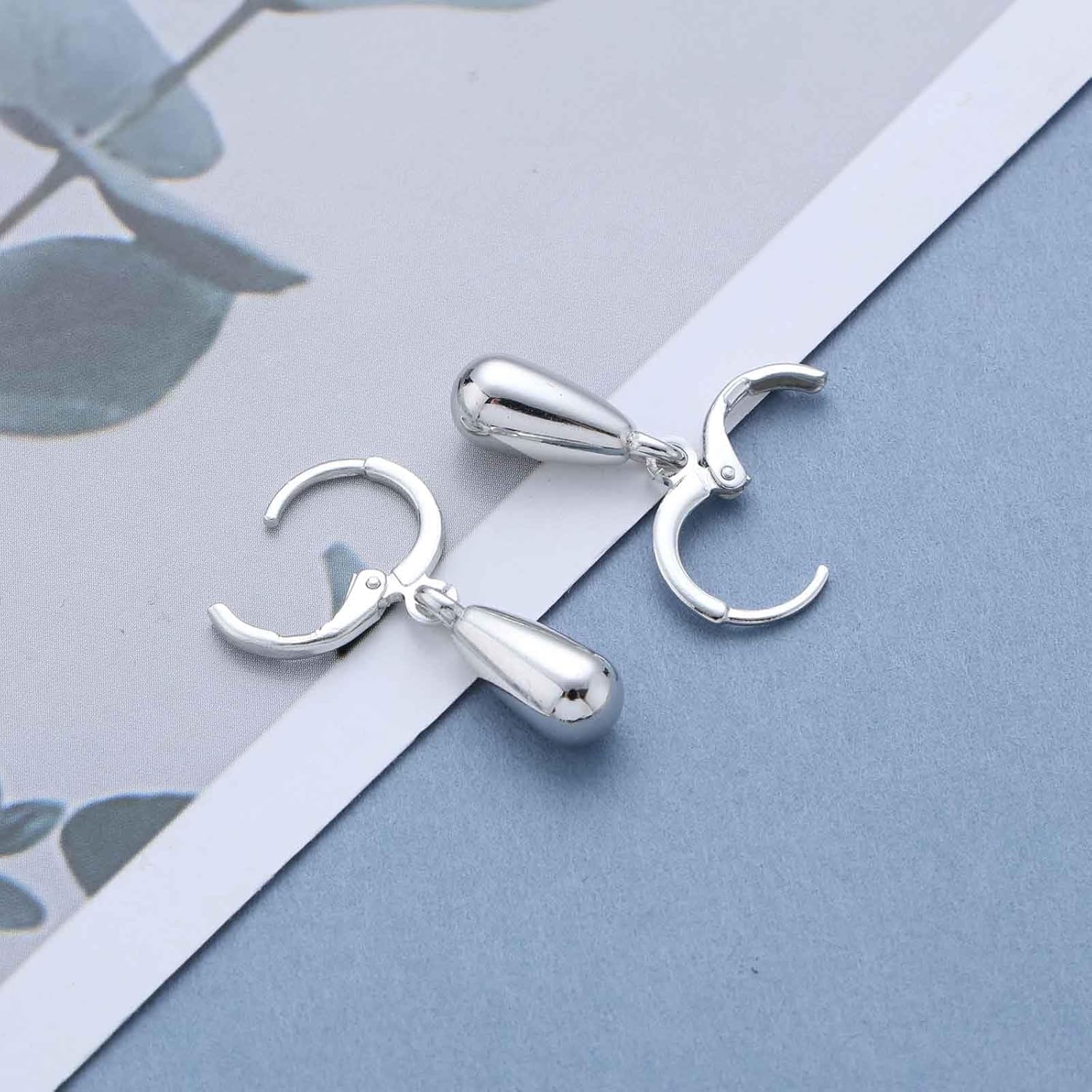 Andelaisi Boho Teardrop Hoop Earrings Vintage Waterdrop Dangle Earrings Silver Water Drop Huggie Earring Minimalist Teardrop Hoops Earring Jewelry for Women - Image 6