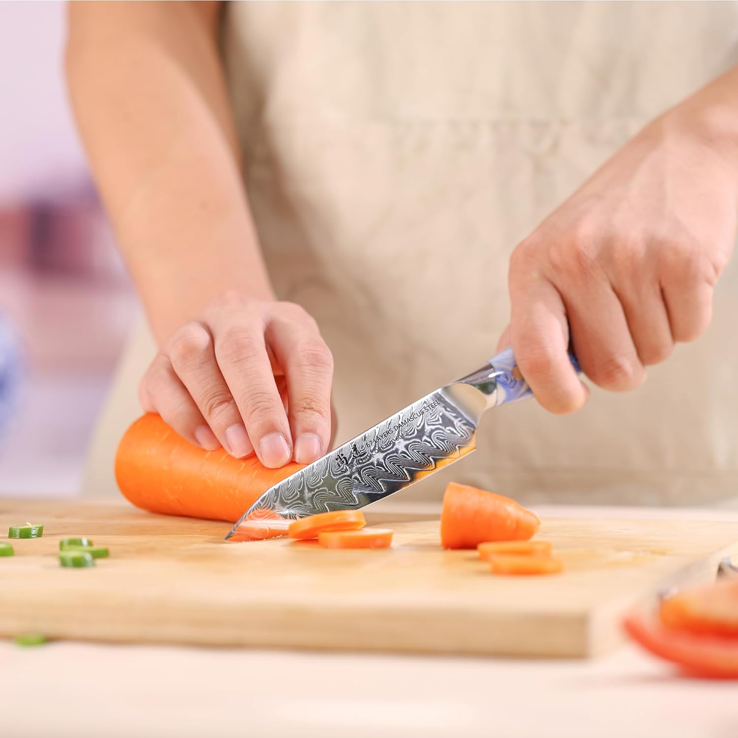 SHANGDAO 5 Inch Kitchen Utility Knife Razor Sharp Fruit and Vegetable Peeling Knives, Forged Damascus Steel with Blue and White Resin Handle - Full Tang - HUA Series