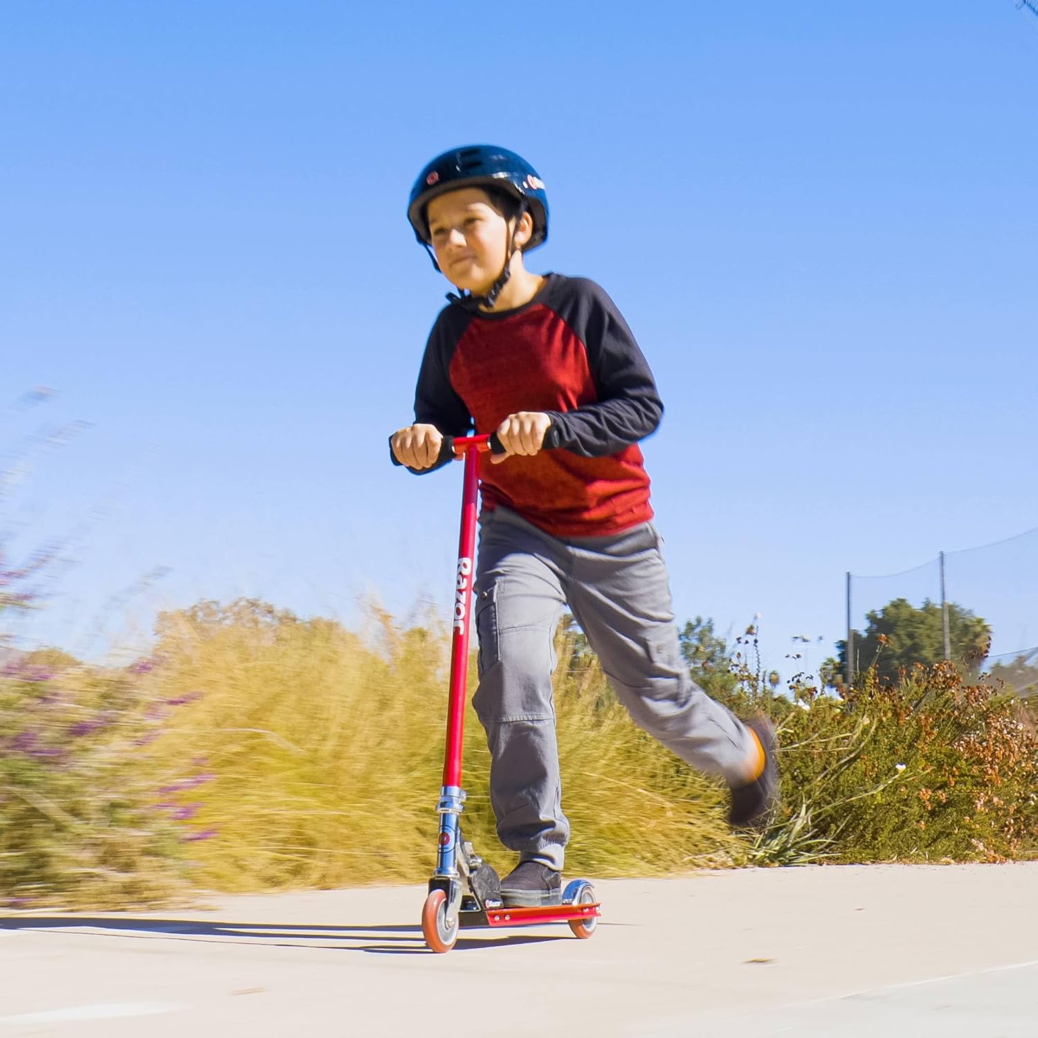 Razor S Sport Kick Scooter for Ages 6+, Foldable, Supports Riders Up to 100KG (220 Lbs)