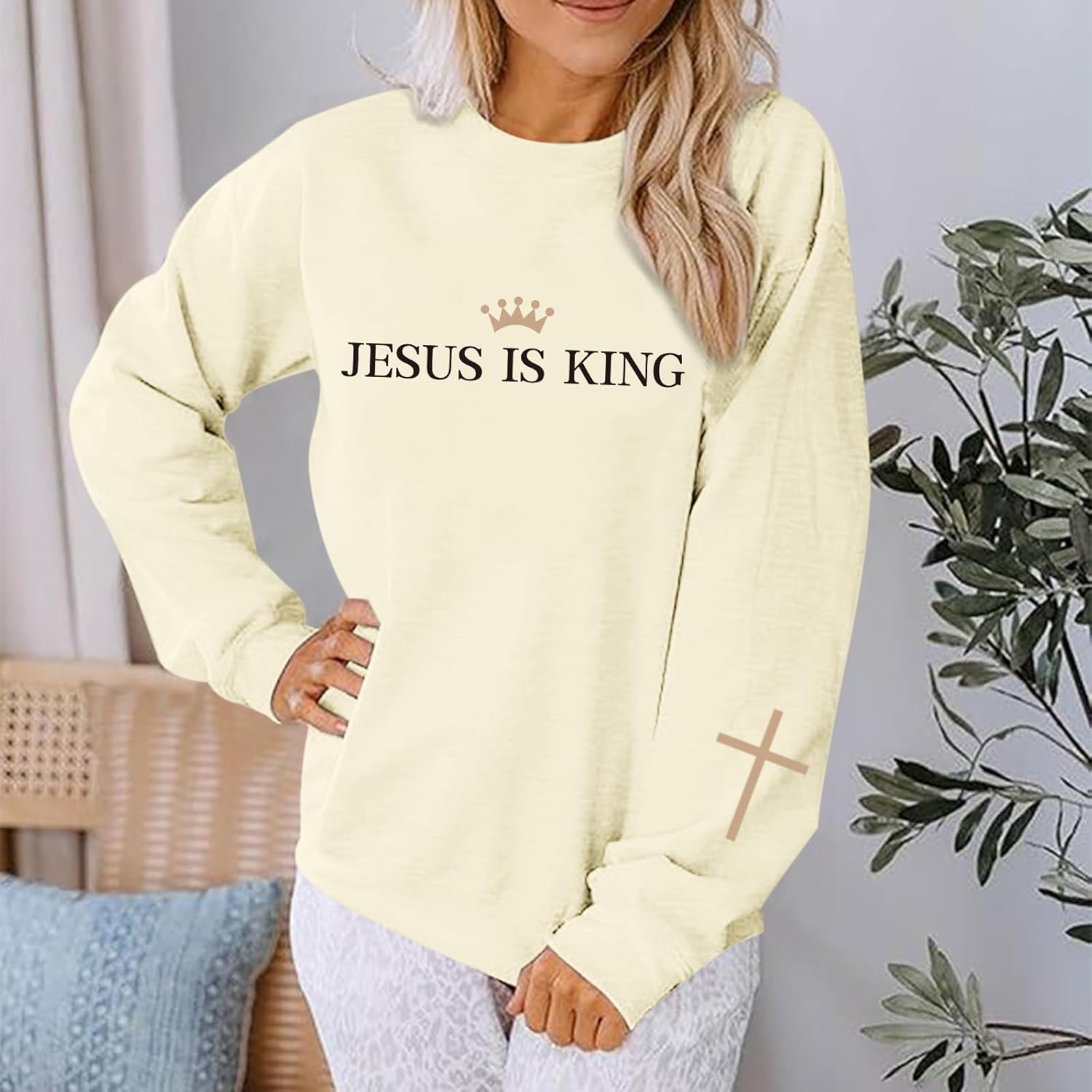 Jesus Is King Sweatshirt for Women Christian Cross Faith Hoodie God Religious Bible Verse Graphic Long Sleeve Shirt - Image 3