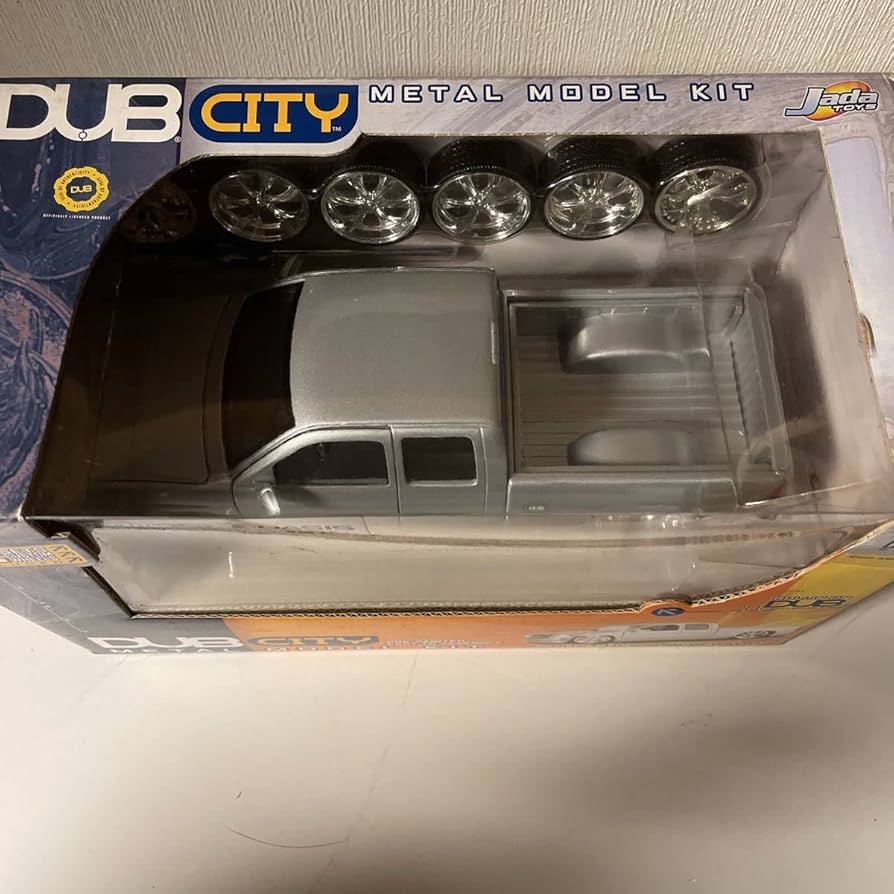 Amazon | Jada ジェイダ Dub City 2002 Chevy Silverado