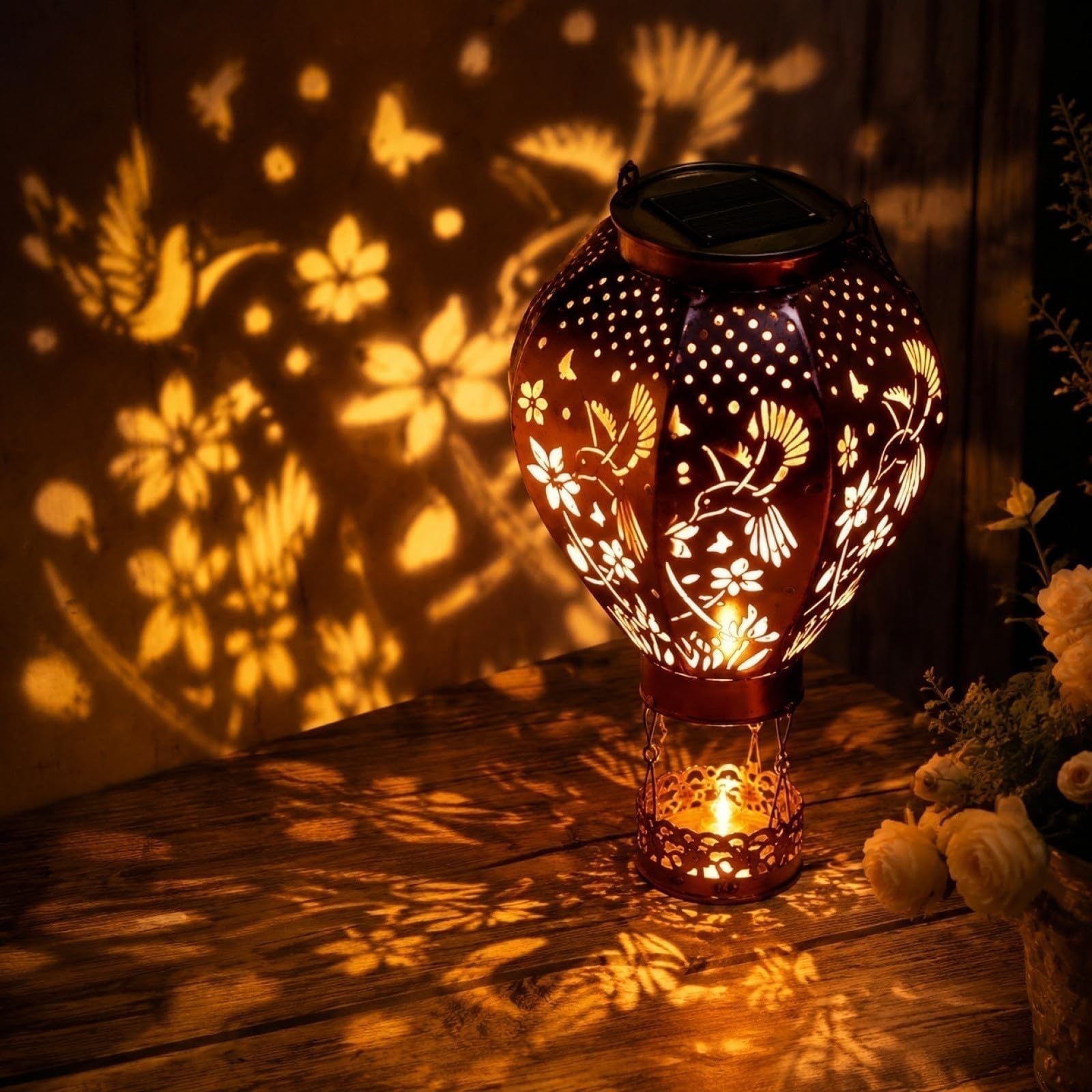 Solar Hot Air Balloon Lantern, Hummingbird Solar Lights Outdoor Waterproof, Metal Hanging Solar Lanterns for Garden Patio Pathway, Solar Outdoor Decor (Hummingbird)