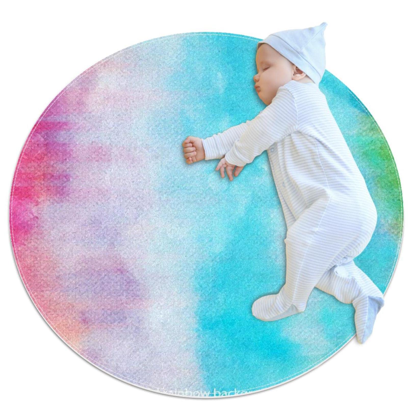Tapis de salle de bain doux et rond contre le sol froid du salon