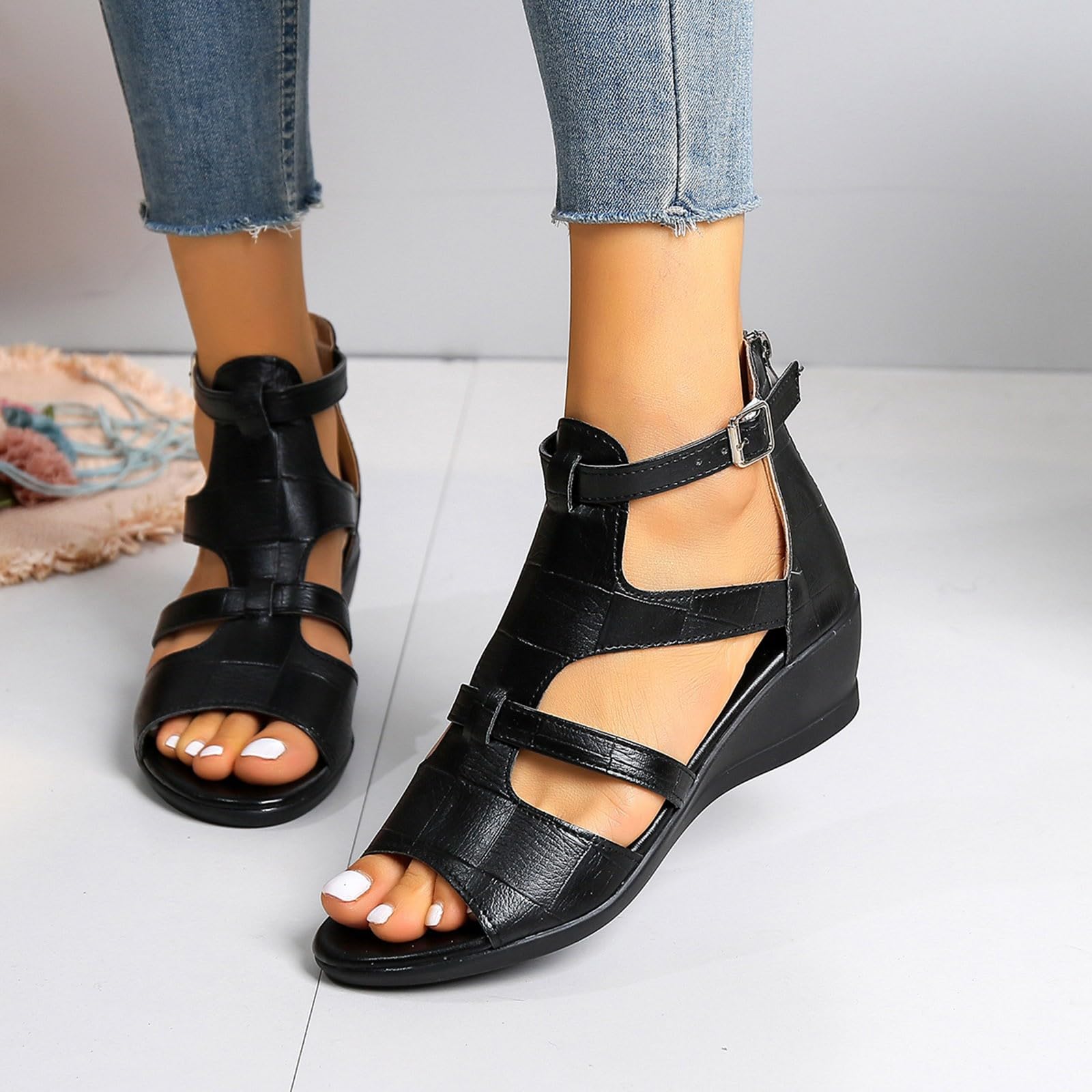 2025 Sandales et Nu-pieds Femme Compensées Bout Ouvert Sandale Confortable de Plage Pantoufles Femme Ete Respirantes Semelles Épaisses Sandales Anti-dérapant Chaussures Bohemia Romain Sandals