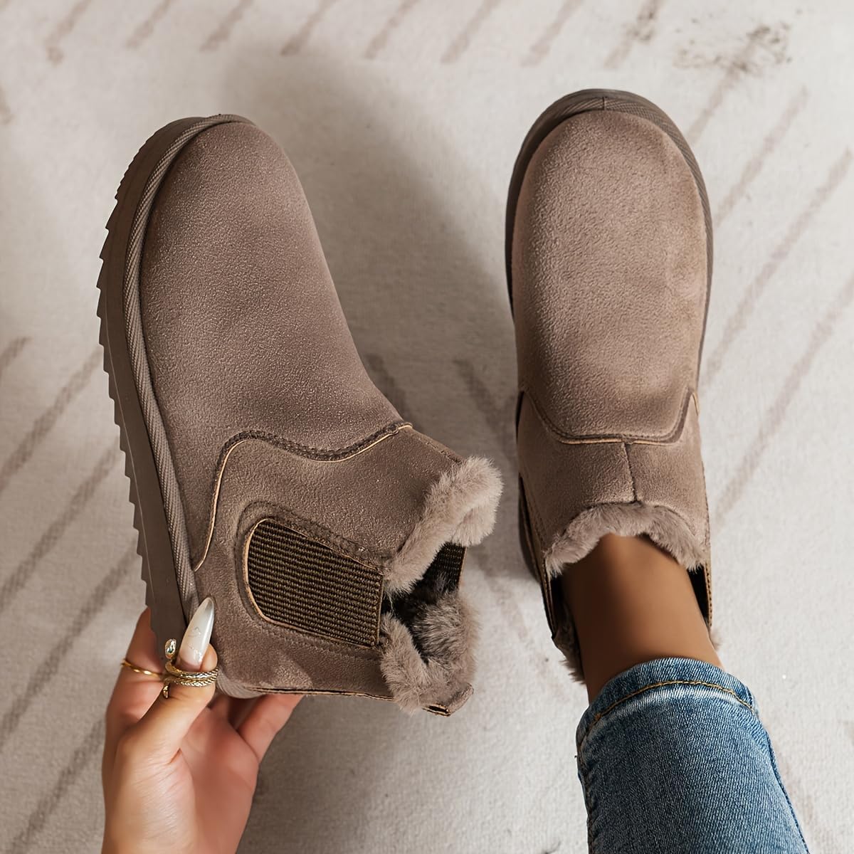 Women's Plus-size Snow Boots - Winter Warm Cotton Shoes, Solid Color and Simple Design, Suitable for Winter Outfits