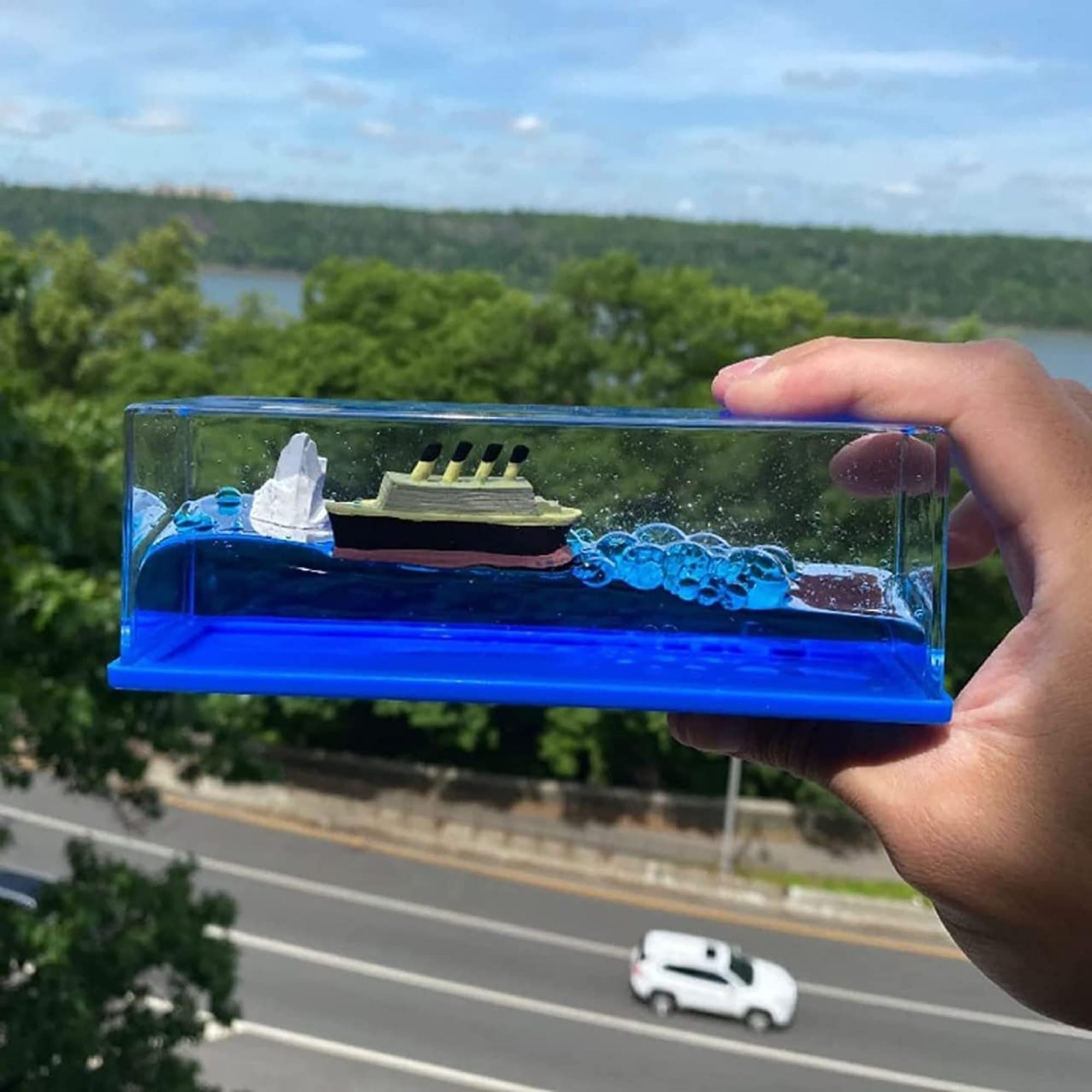 Netora Liquid Motion Wave Toy with Ship Model in Clear Rectangular Case, Blue Base Desktop Display 3