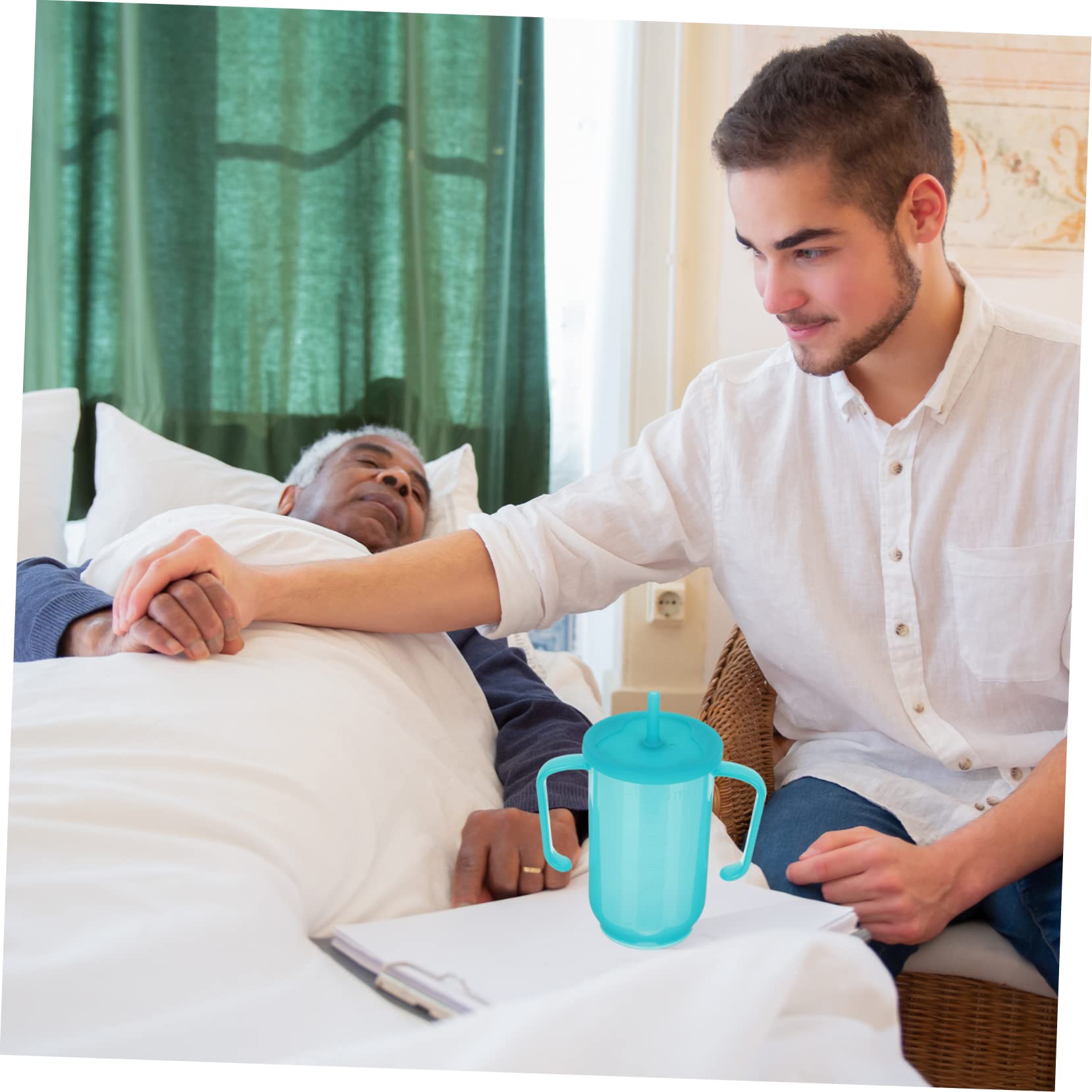 PACKOVE 3 Piezas Taza de Alimentación Líquida con Pajita para Pacientes Postrados Copa Ergonómica para Ancianos y Discapacitados Diseño Antiderrames y Agarre para Agua