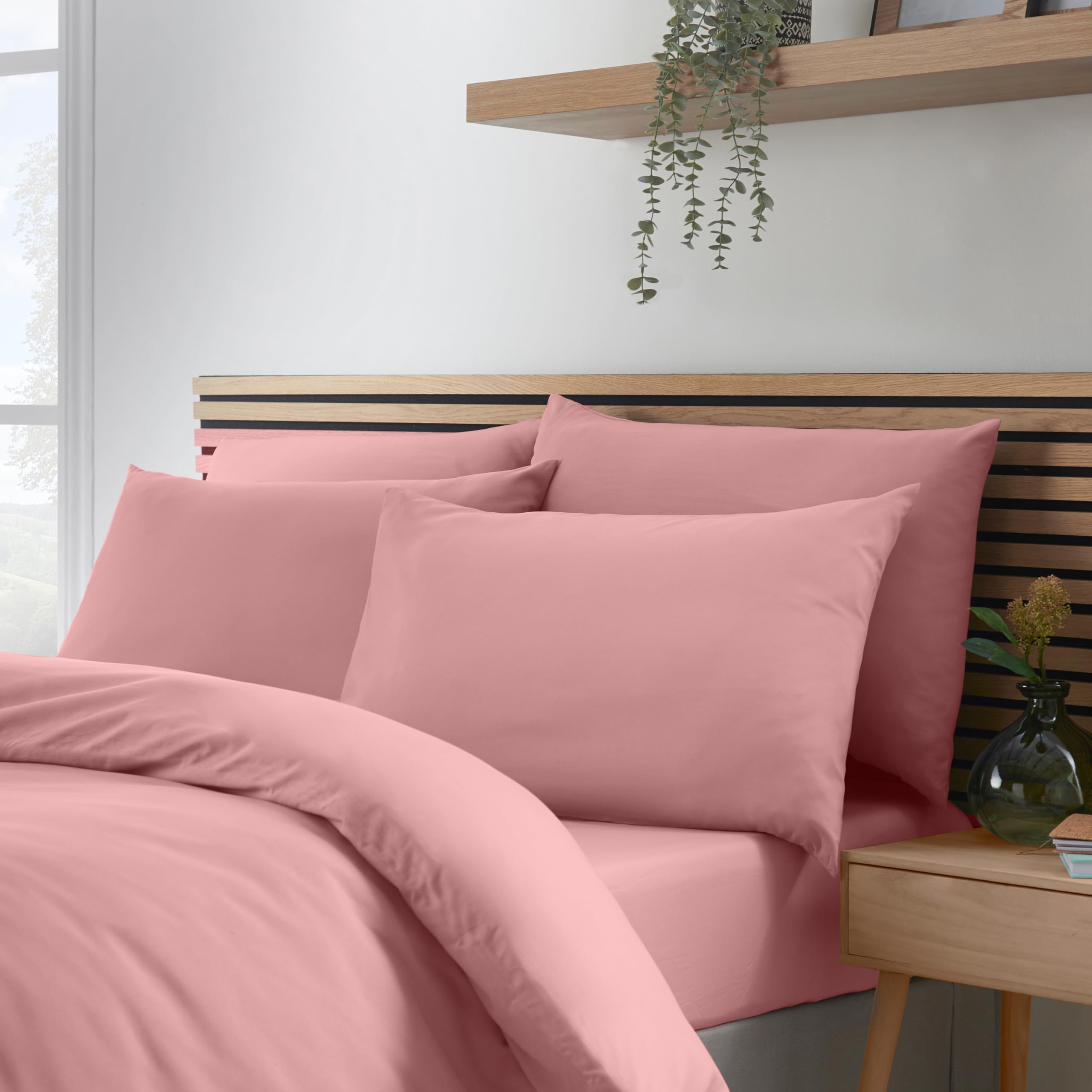 Catherine Lansfield So Soft Non-Iron Standard Pack of 4 Pillowcases Coral — image 1