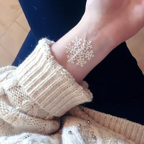 Miniatura 6 de El juego variado Winter Wonderland de FlashTattoos cuenta con 25 tatuajes de fiesta inspirados en las fiestas, impermeables, metálicos dorados y