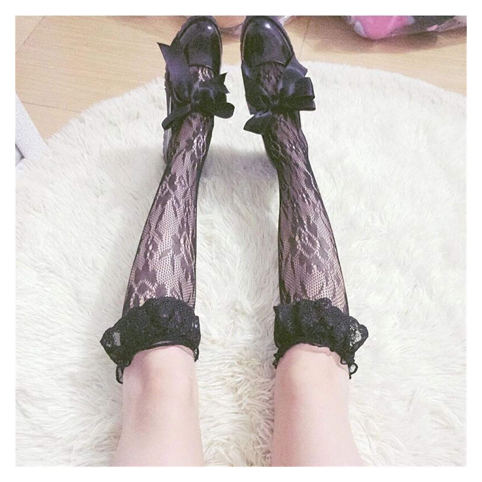 Chaussettes en dentelle style Lolita vert tendre idéales pour les tenues de printemps et été