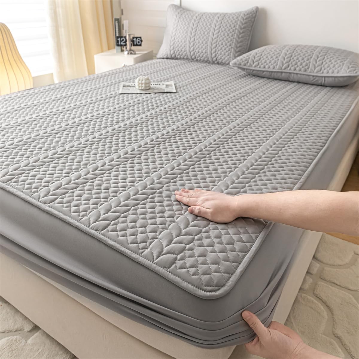 Waterproof Mattress Protector, Noiseless Mattress Pad with Deep Pocket 11" Depth, Soft Breathable Bed Mattress Cover Washable for Home, Bedroom, Hotel (Light Gray,Queen 60"x80")