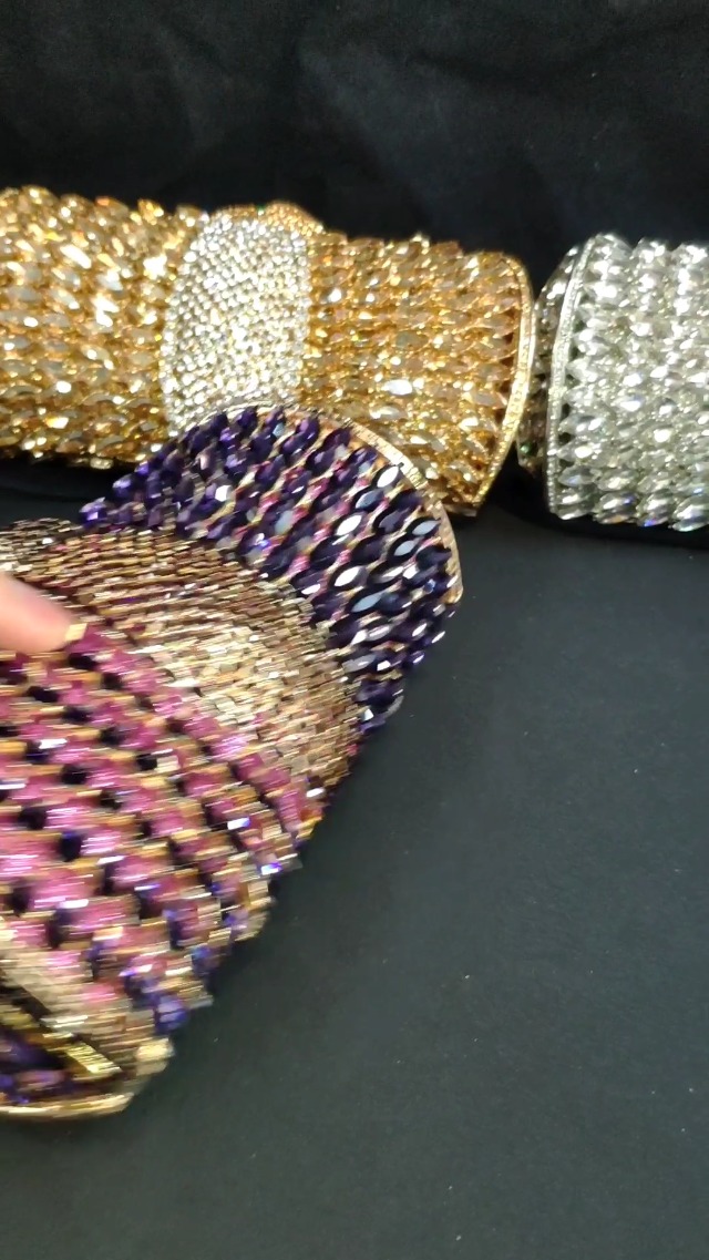 Boutique De FGG Mini Pochette à Paillettes Mauvais Œil - Sac Soirée Strass Pour Femme - Mariages, Fêtes, Dîners