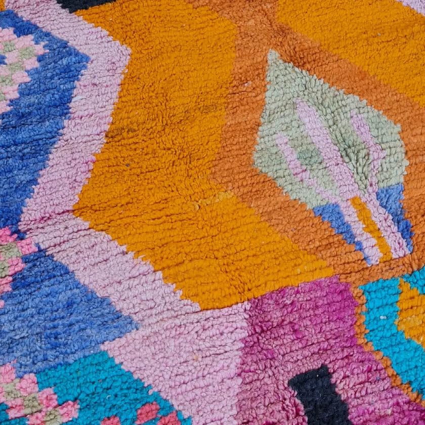 Générique Tifinagh Shop - Tapis Berbère Boujaad Authentique du Maroc - Fait Main en Laine – 259 x 159 cm – Tapis Marocain Artisanal